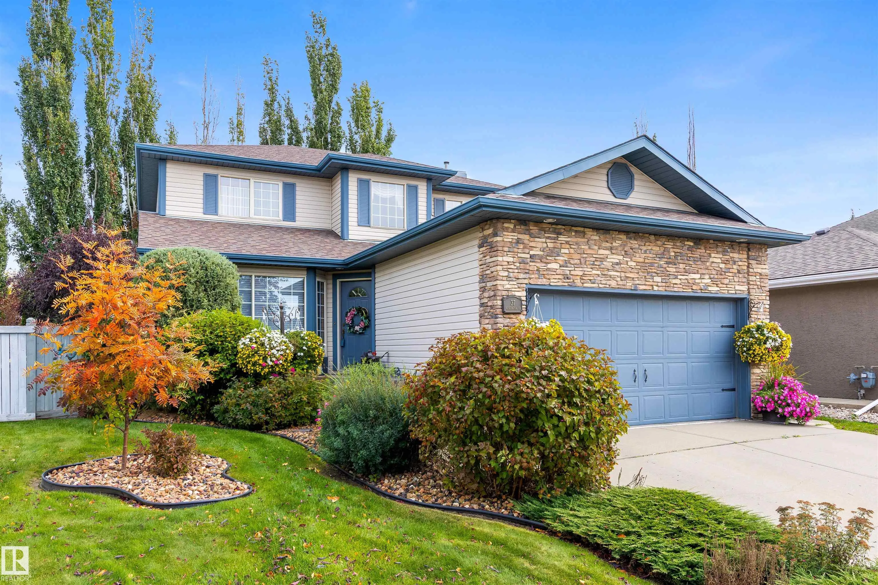 37 HUNTINGTON Crescent