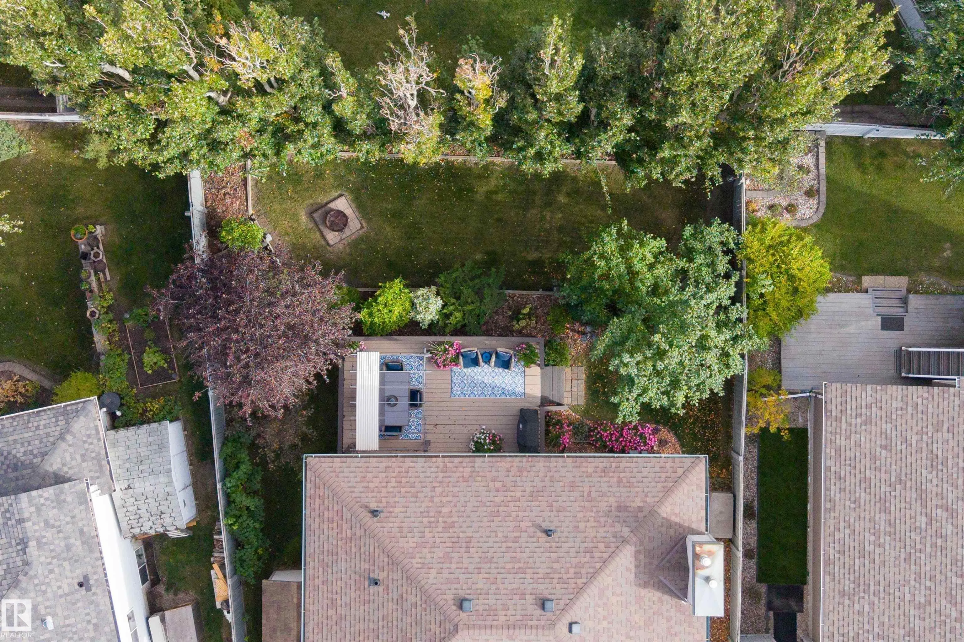 37 HUNTINGTON Crescent