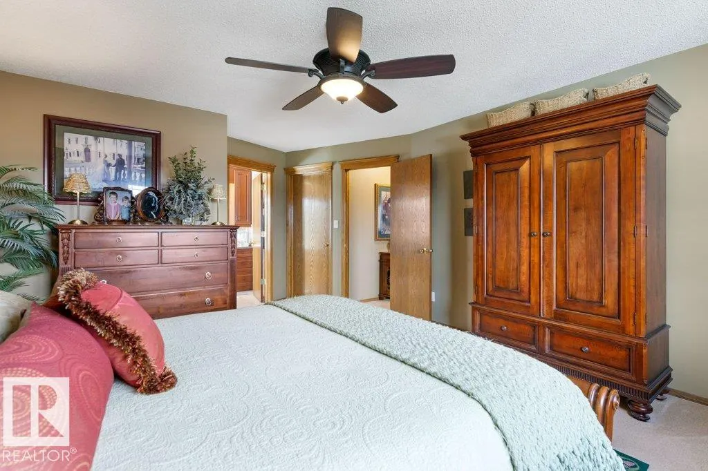 37 HUNTINGTON Crescent