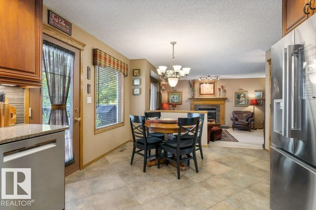 37 HUNTINGTON Crescent