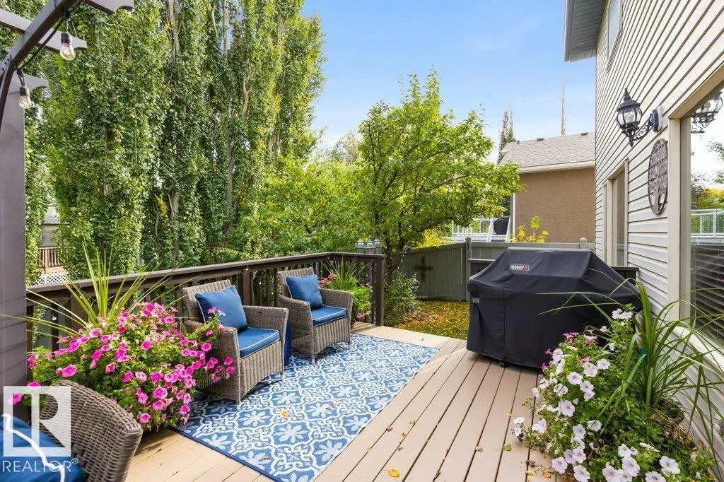 37 HUNTINGTON Crescent