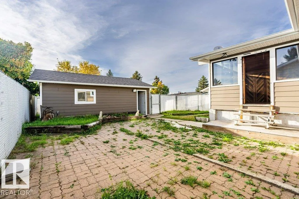 1139 Lakewood Road