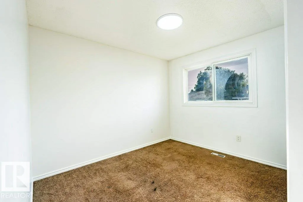1139 Lakewood Road