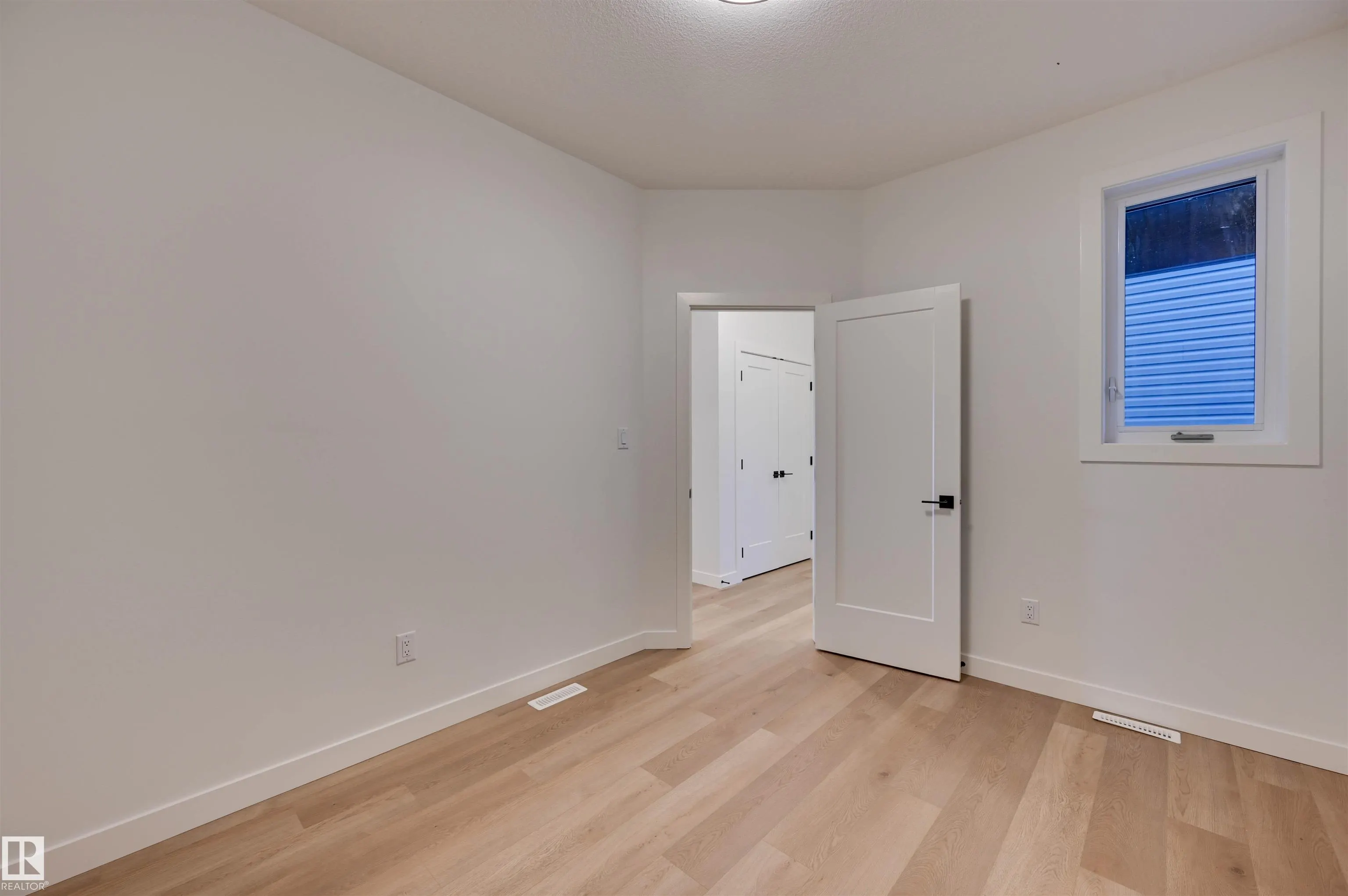 10 Owl Ridge Close