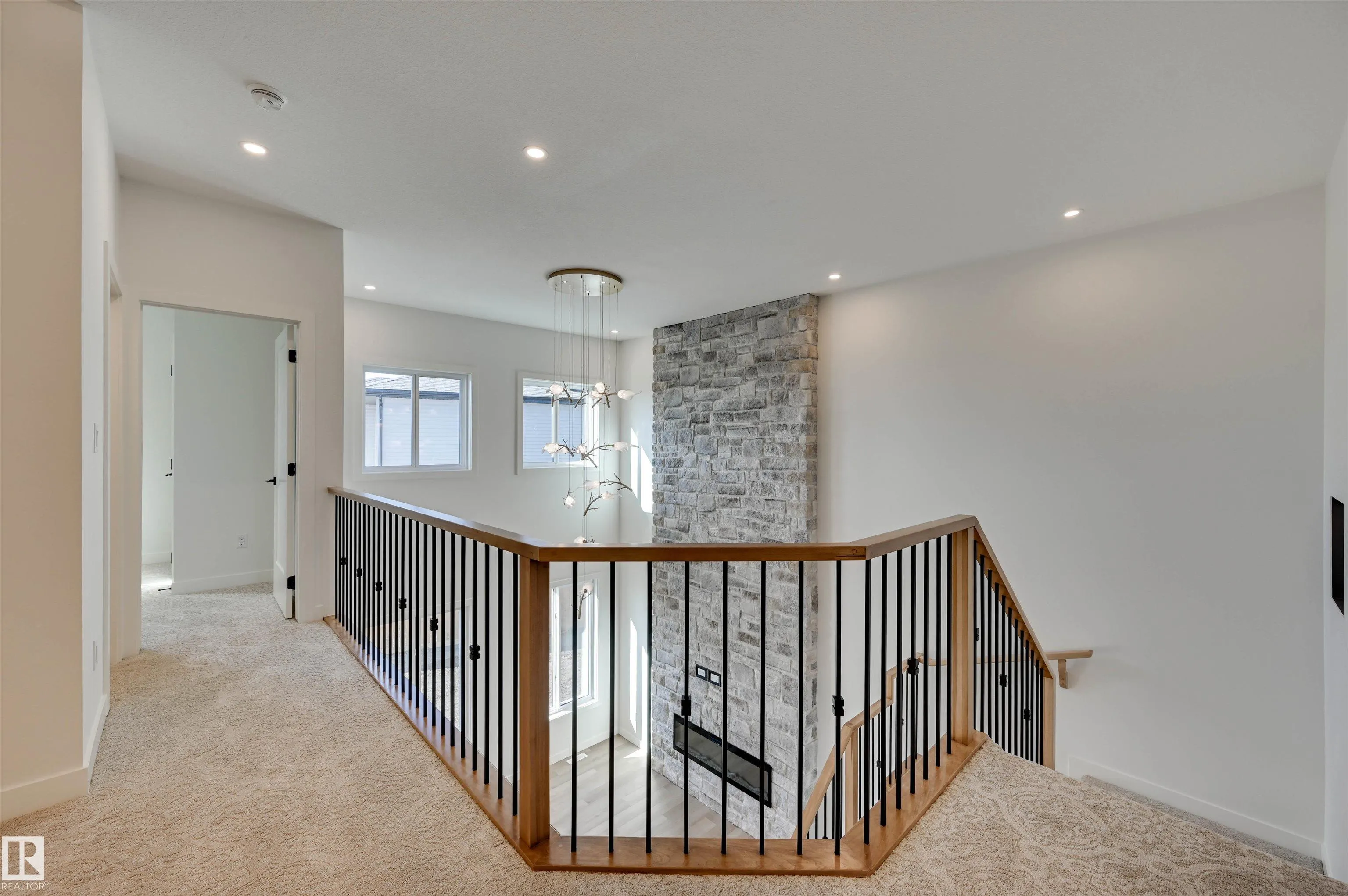 10 Owl Ridge Close