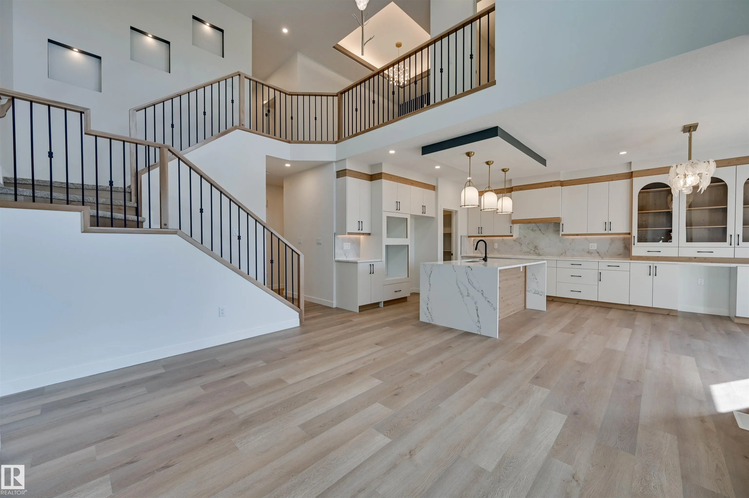 10 Owl Ridge Close