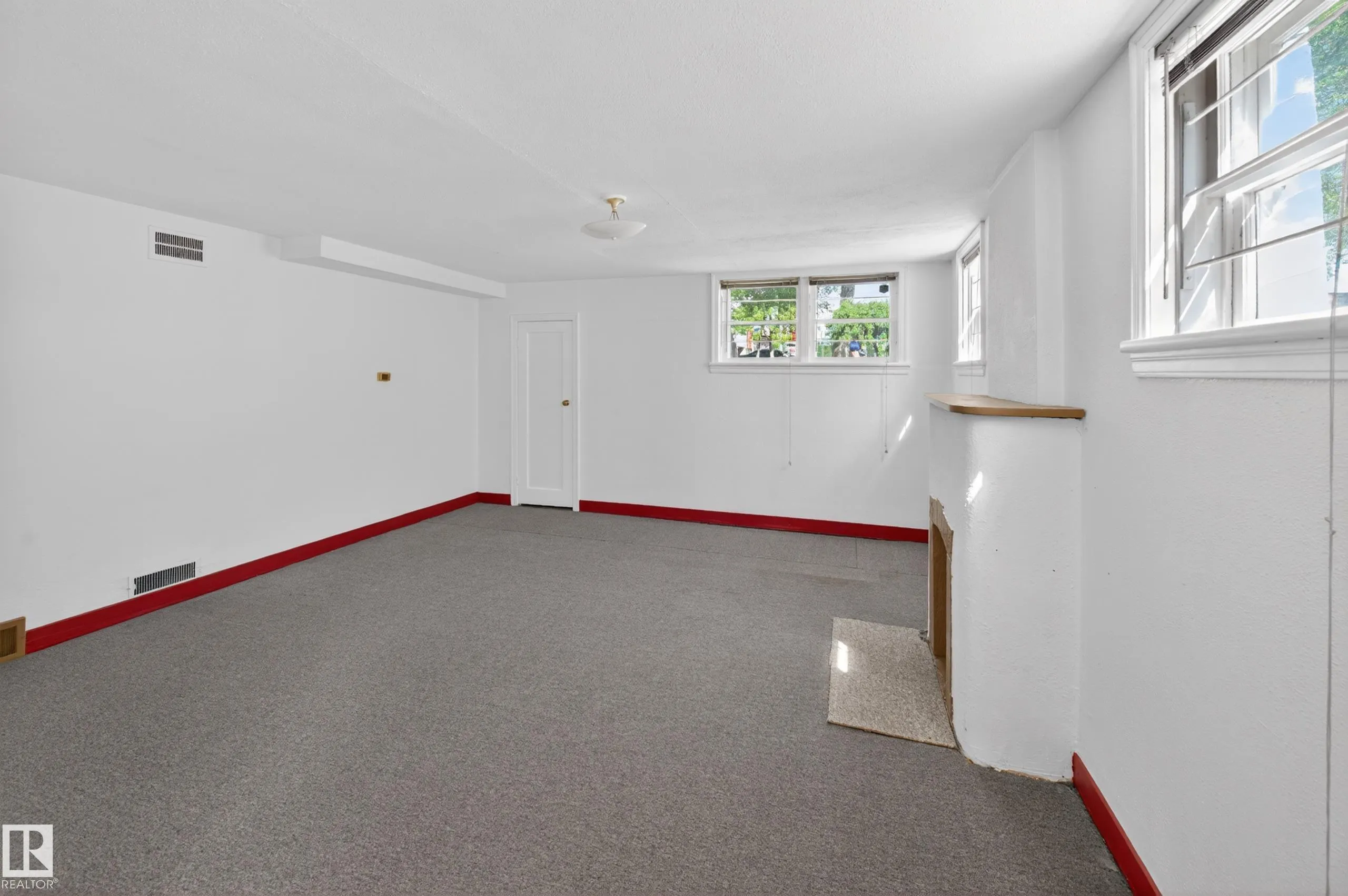 11010 106 Street