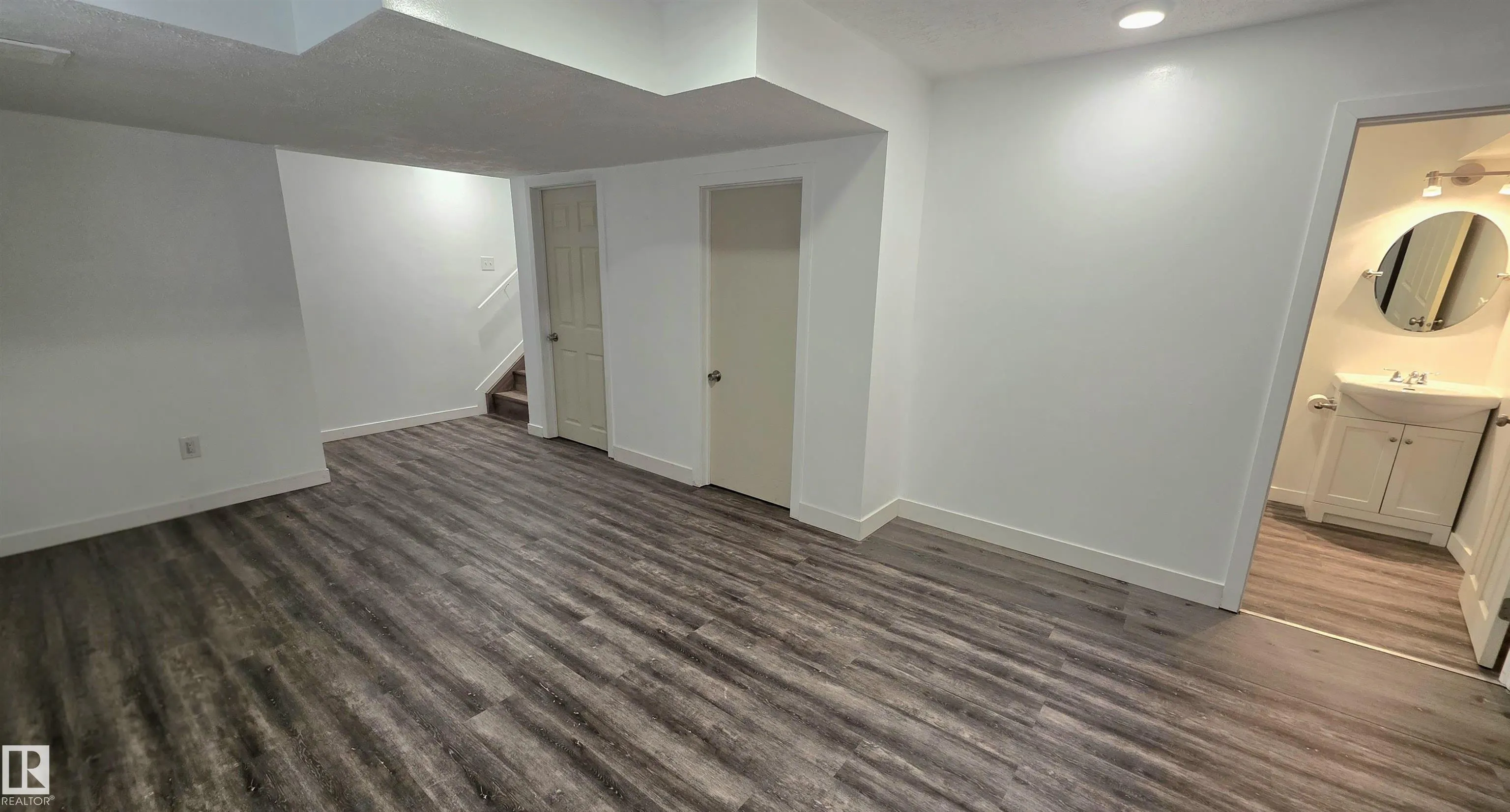803 Secord Boulevard