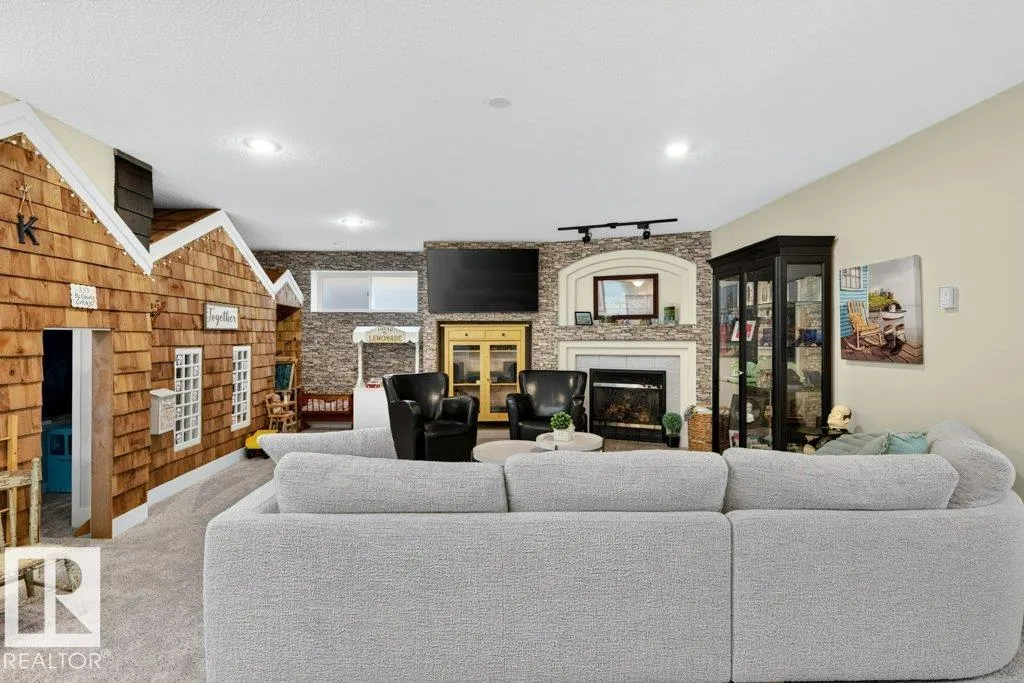 41 North Ridge Drive