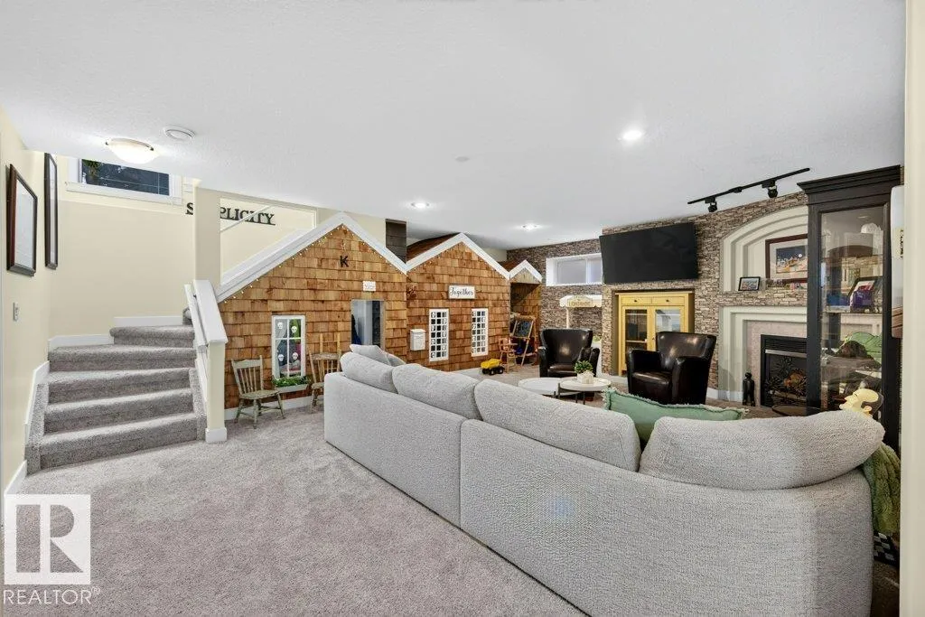 41 North Ridge Drive
