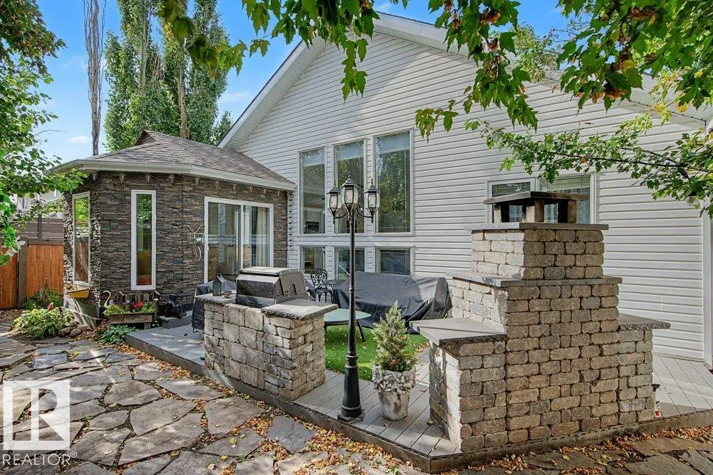 41 North Ridge Drive