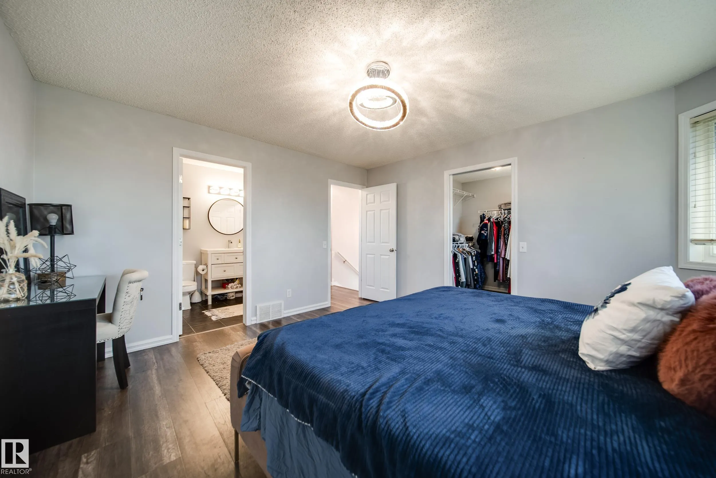 14006 158A Avenue