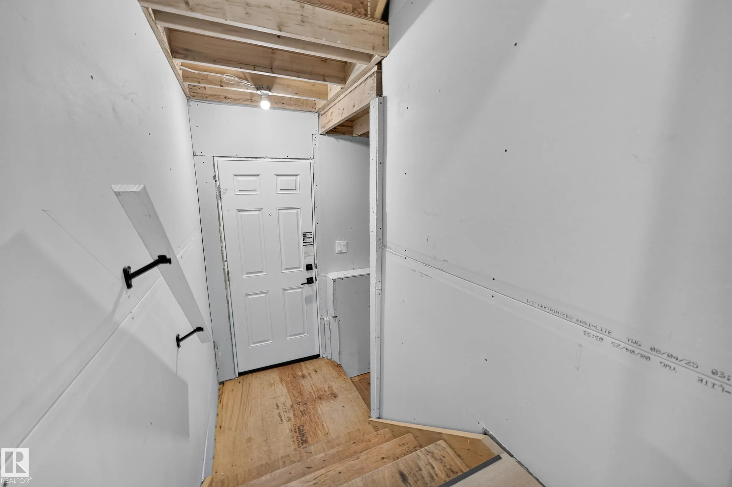 11010 174A Avenue