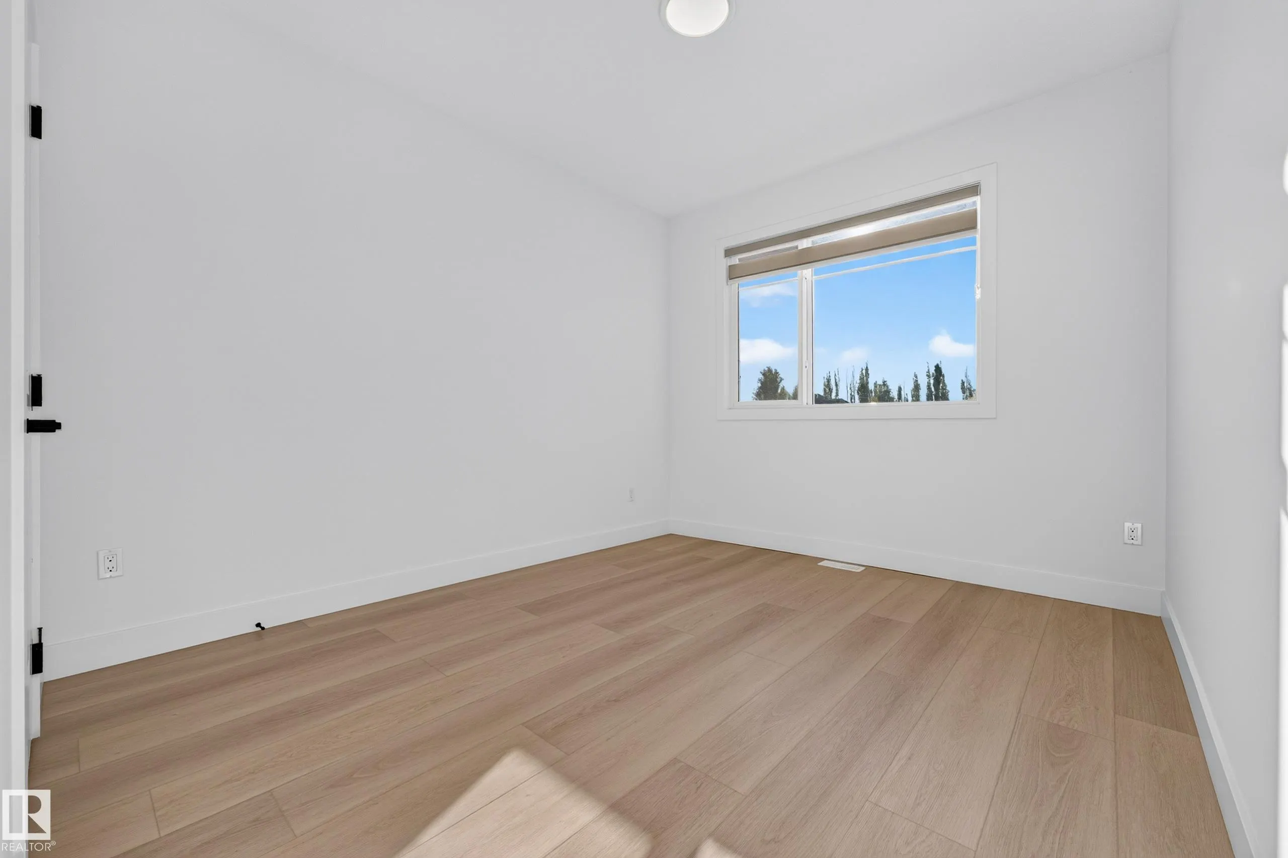 11010 174A Avenue