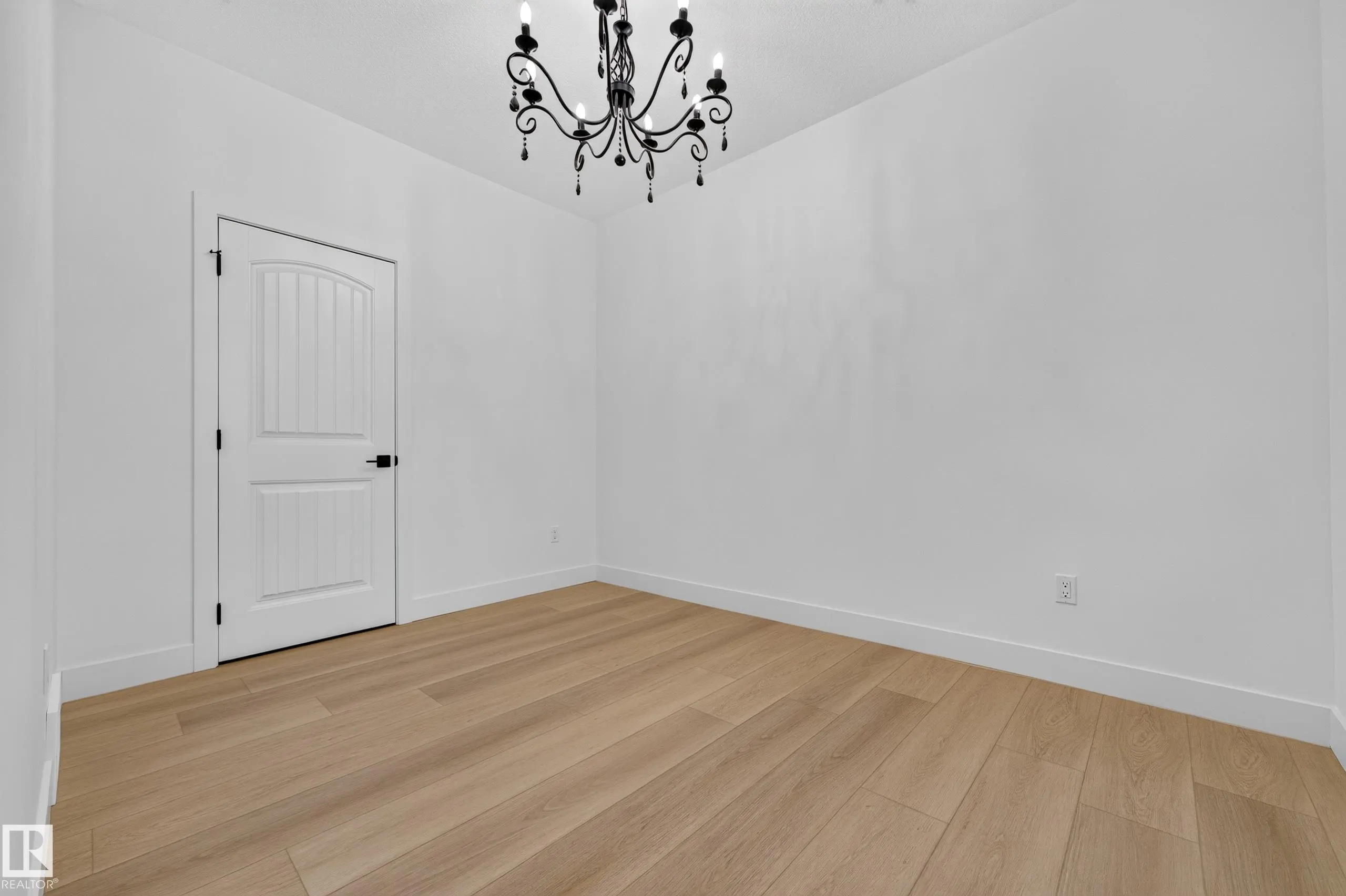 11010 174A Avenue