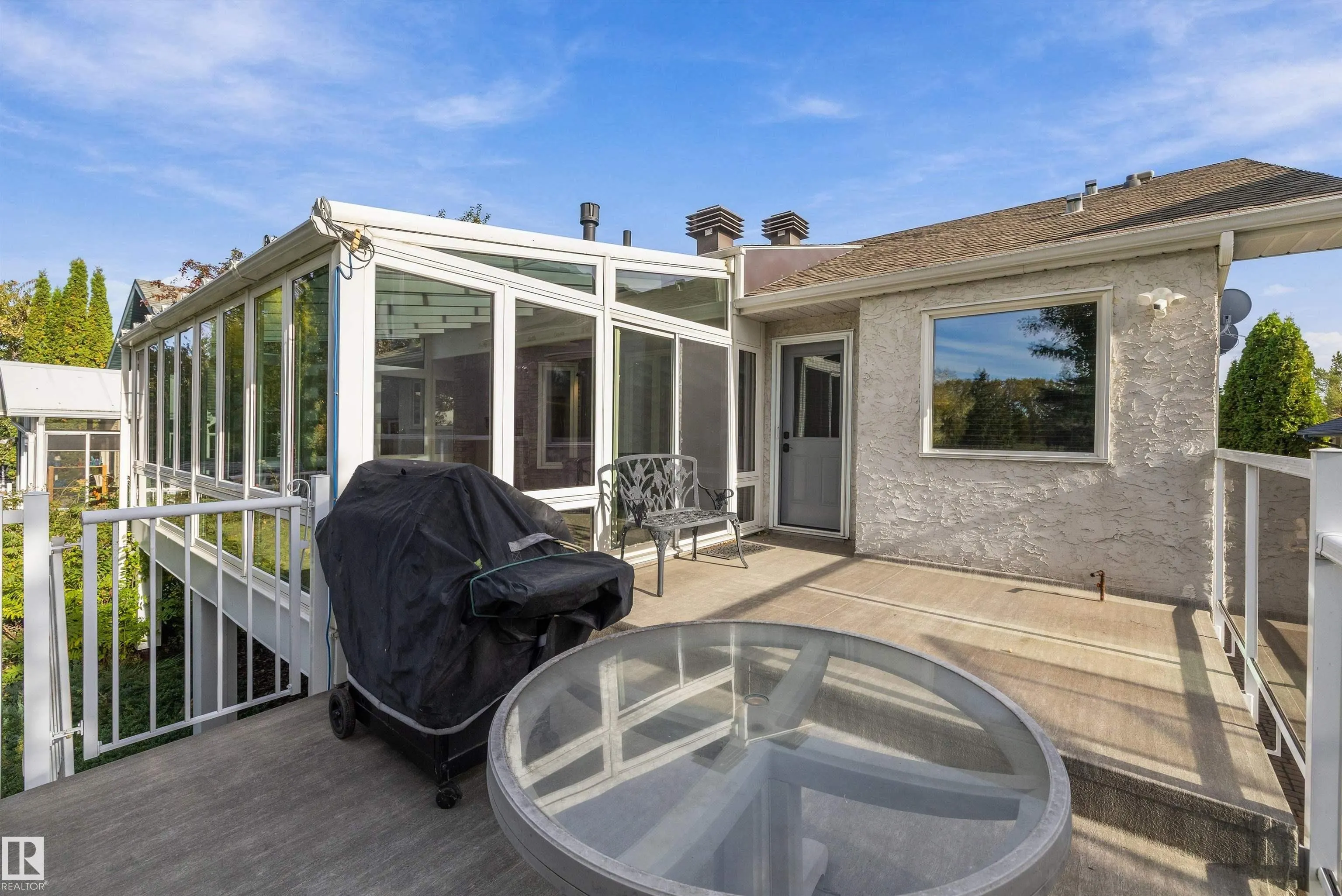 26 FAIRWAY Drive