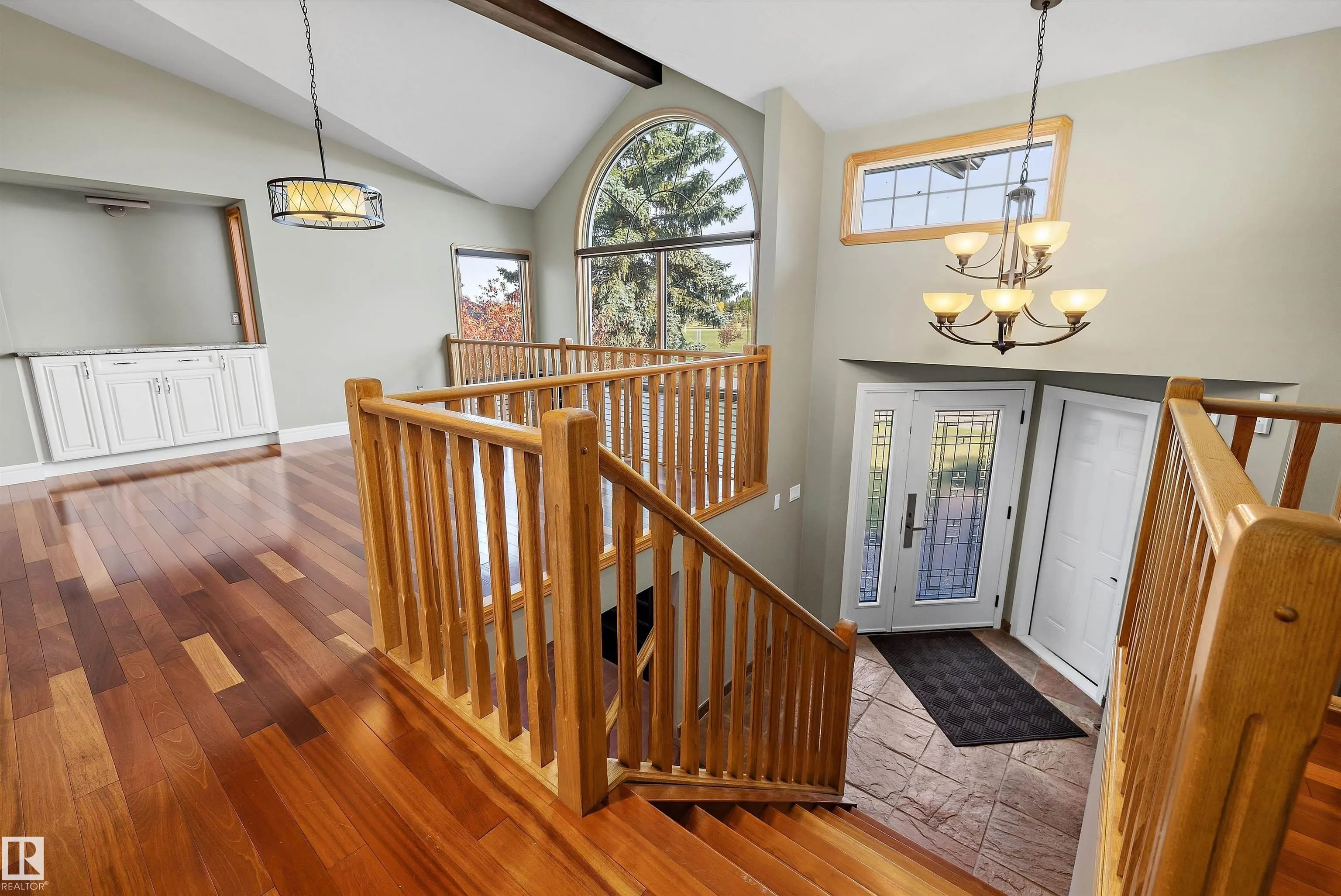 26 FAIRWAY Drive
