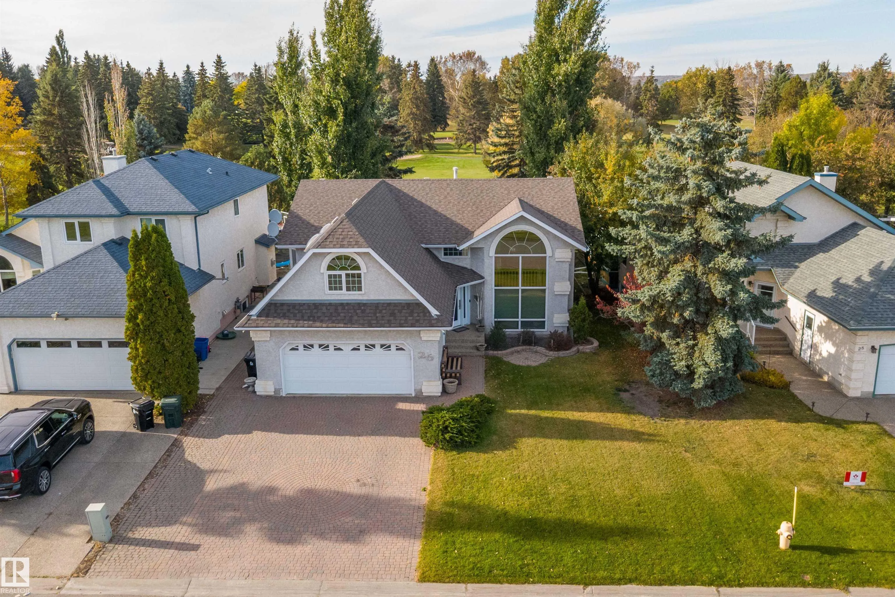 26 FAIRWAY Drive