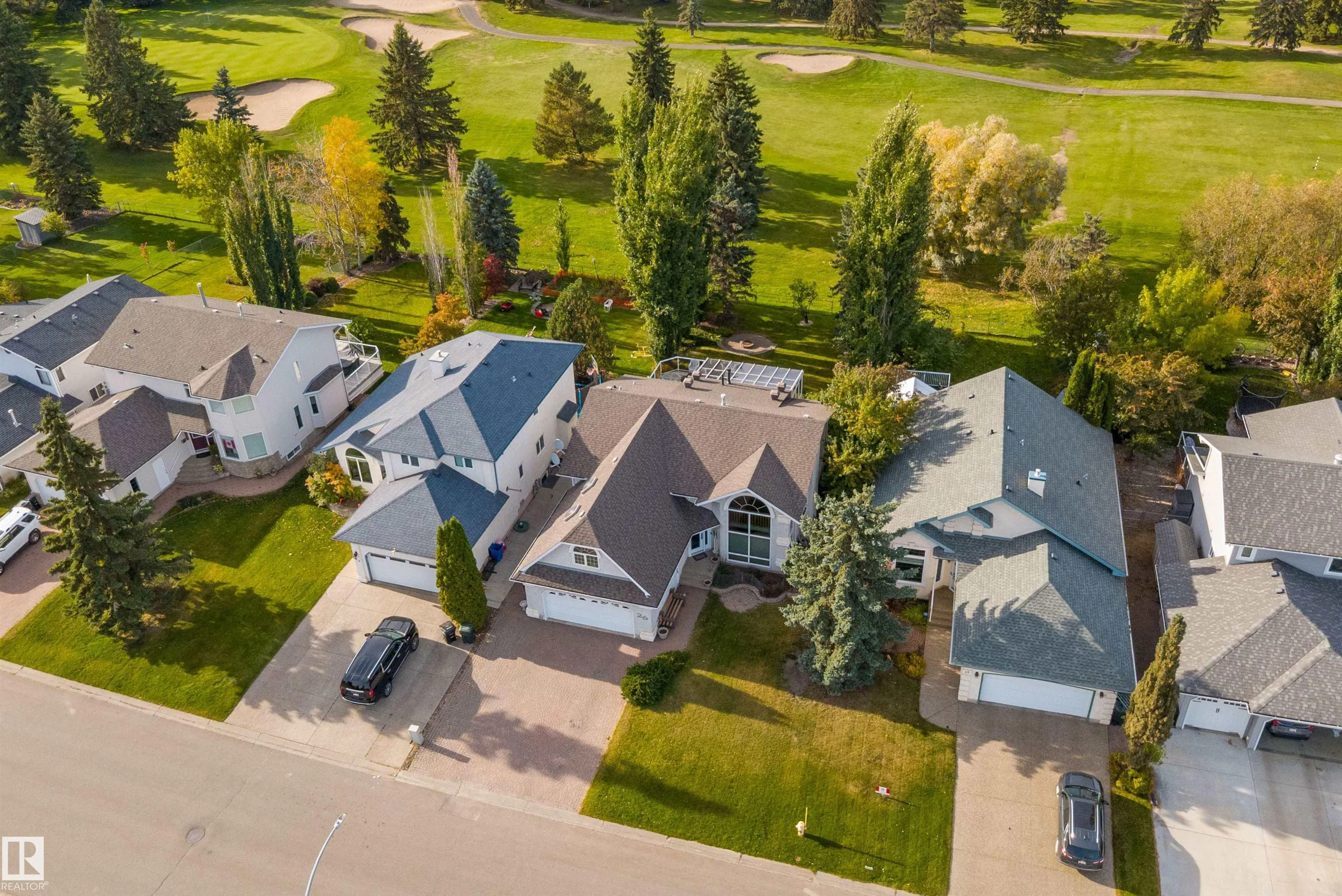 26 FAIRWAY Drive