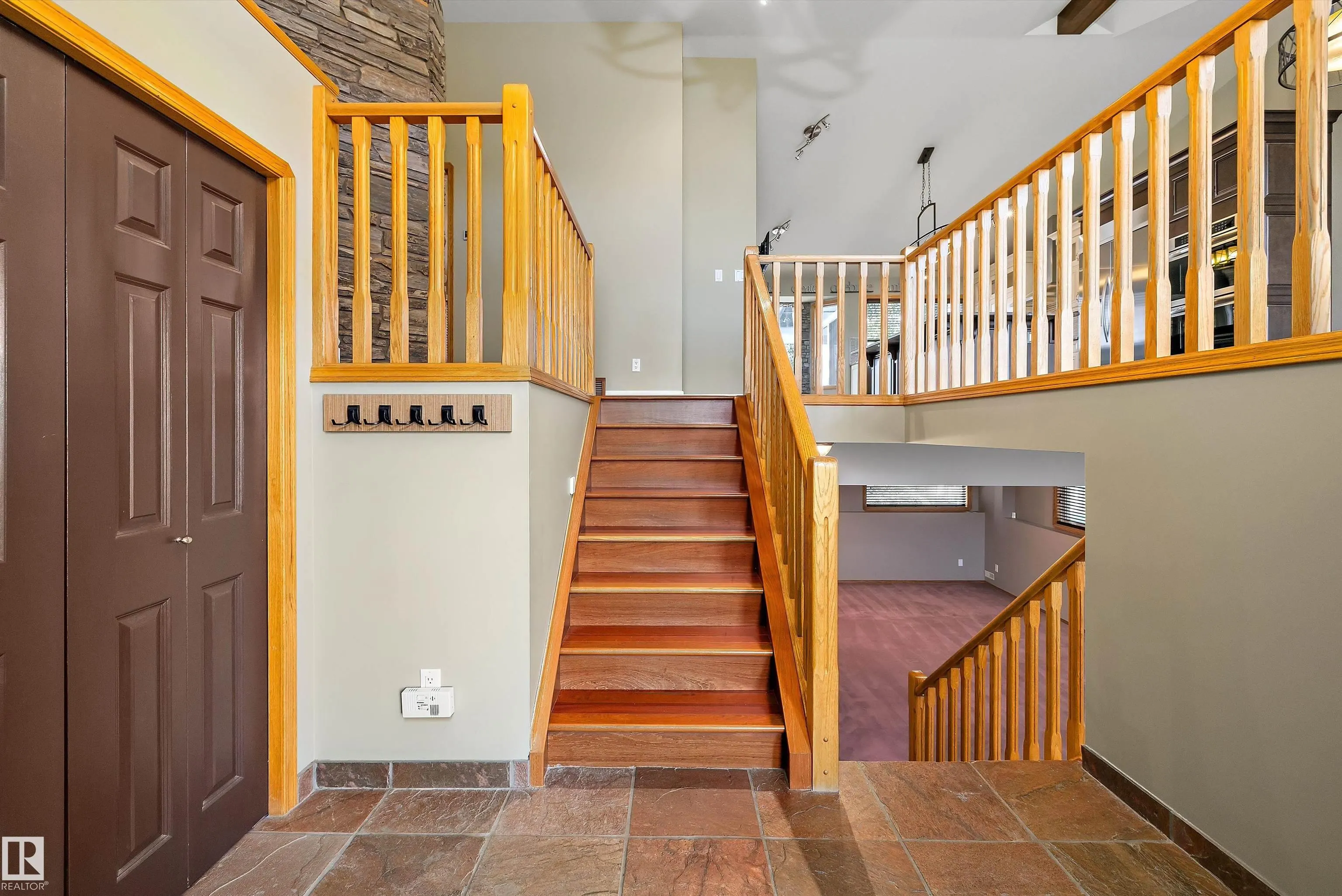 26 FAIRWAY Drive