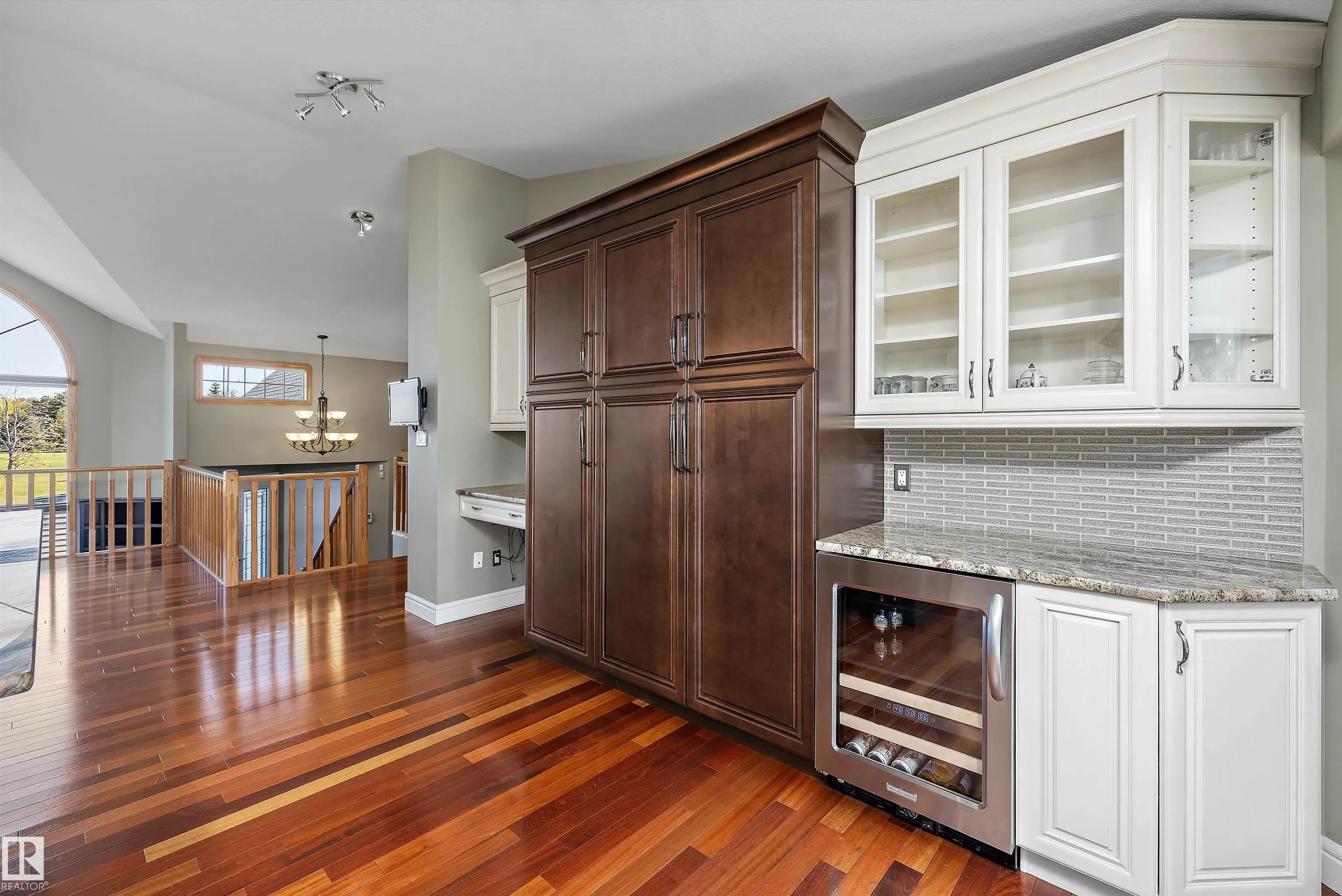 26 FAIRWAY Drive
