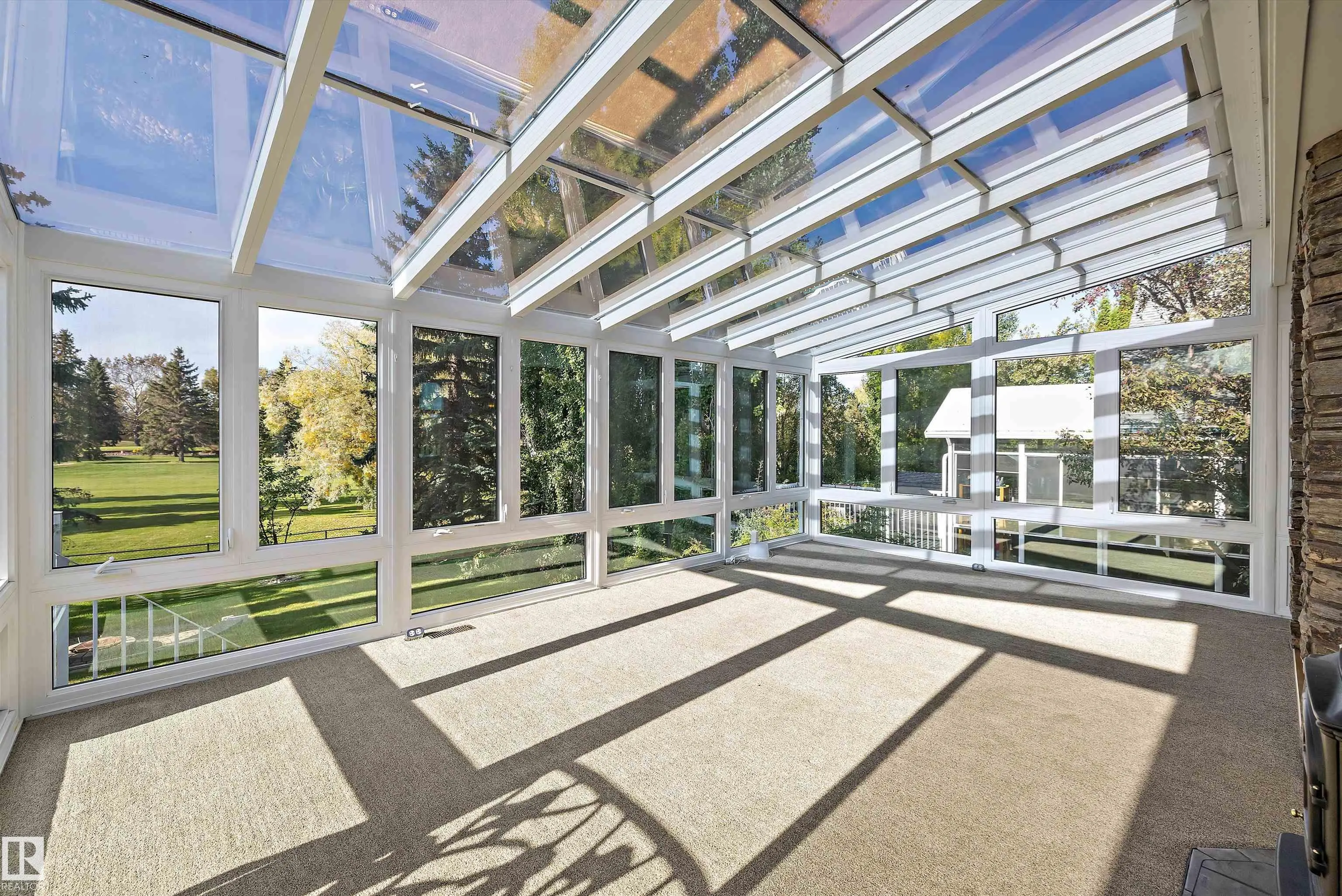 26 FAIRWAY Drive