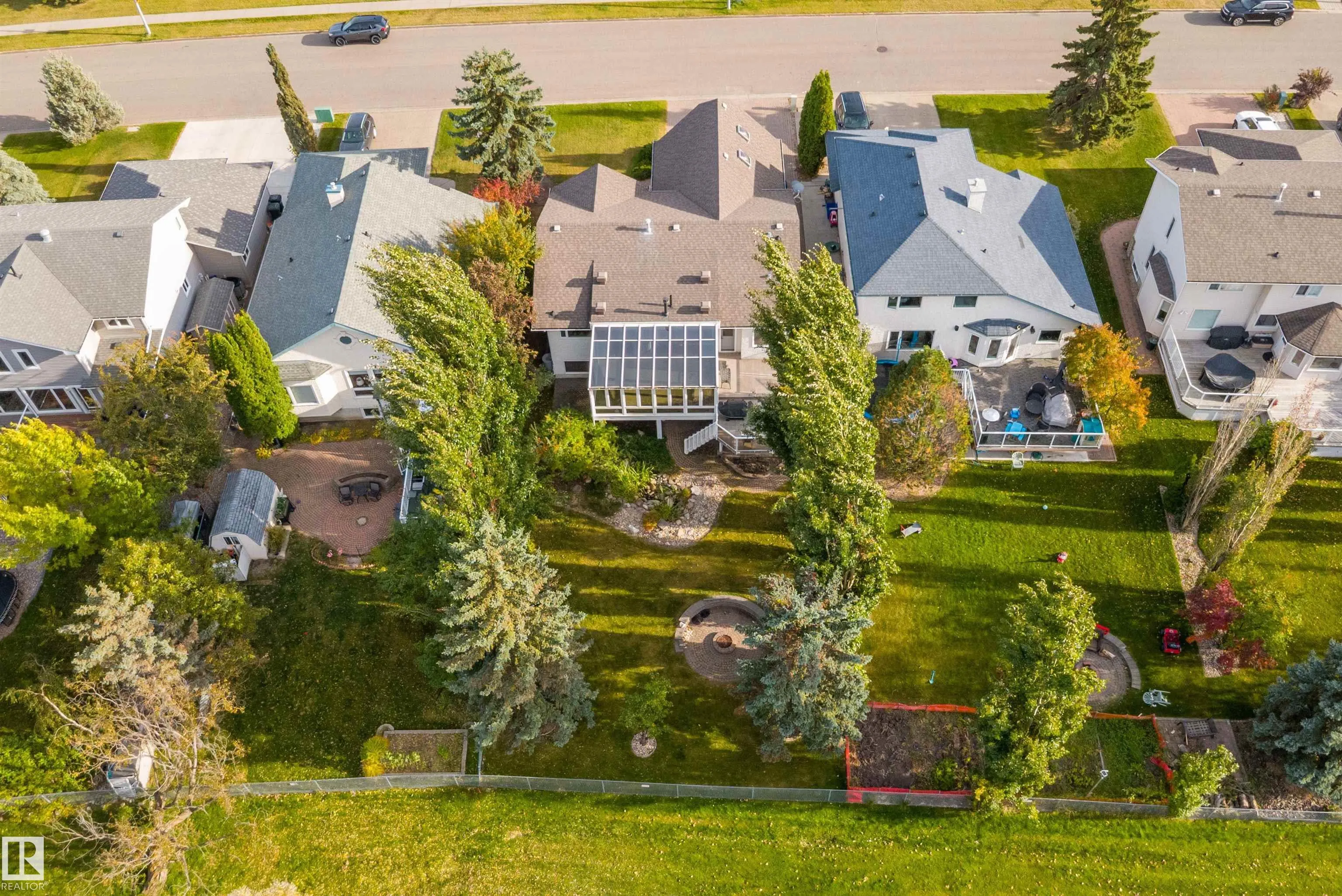 26 FAIRWAY Drive