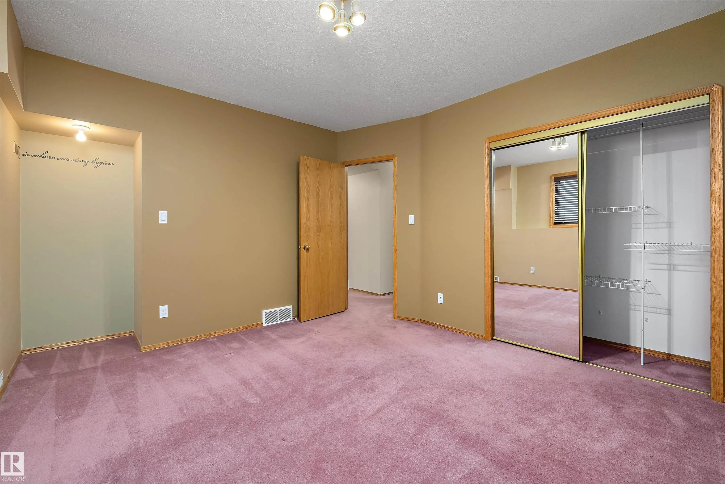 26 FAIRWAY Drive