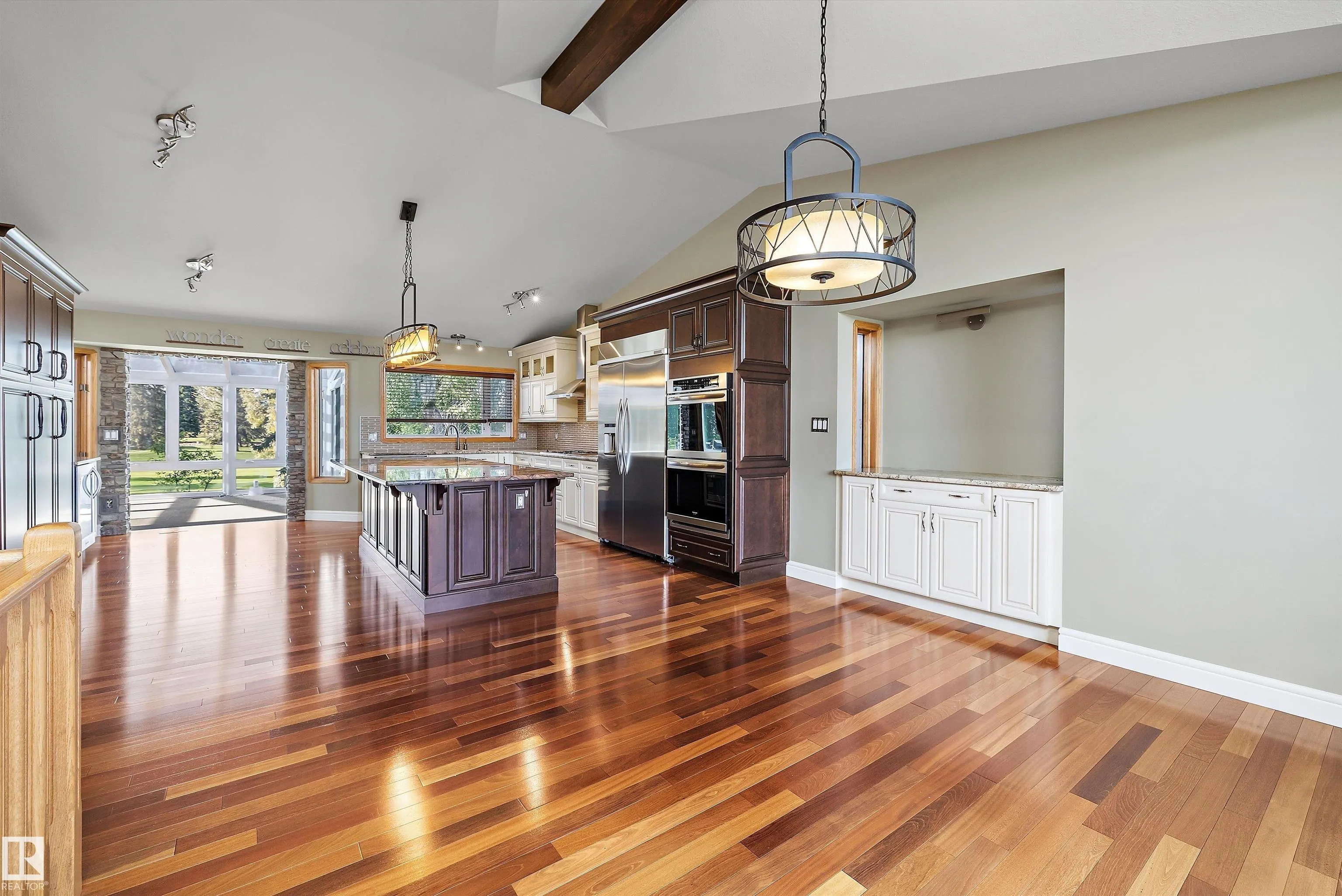 26 FAIRWAY Drive