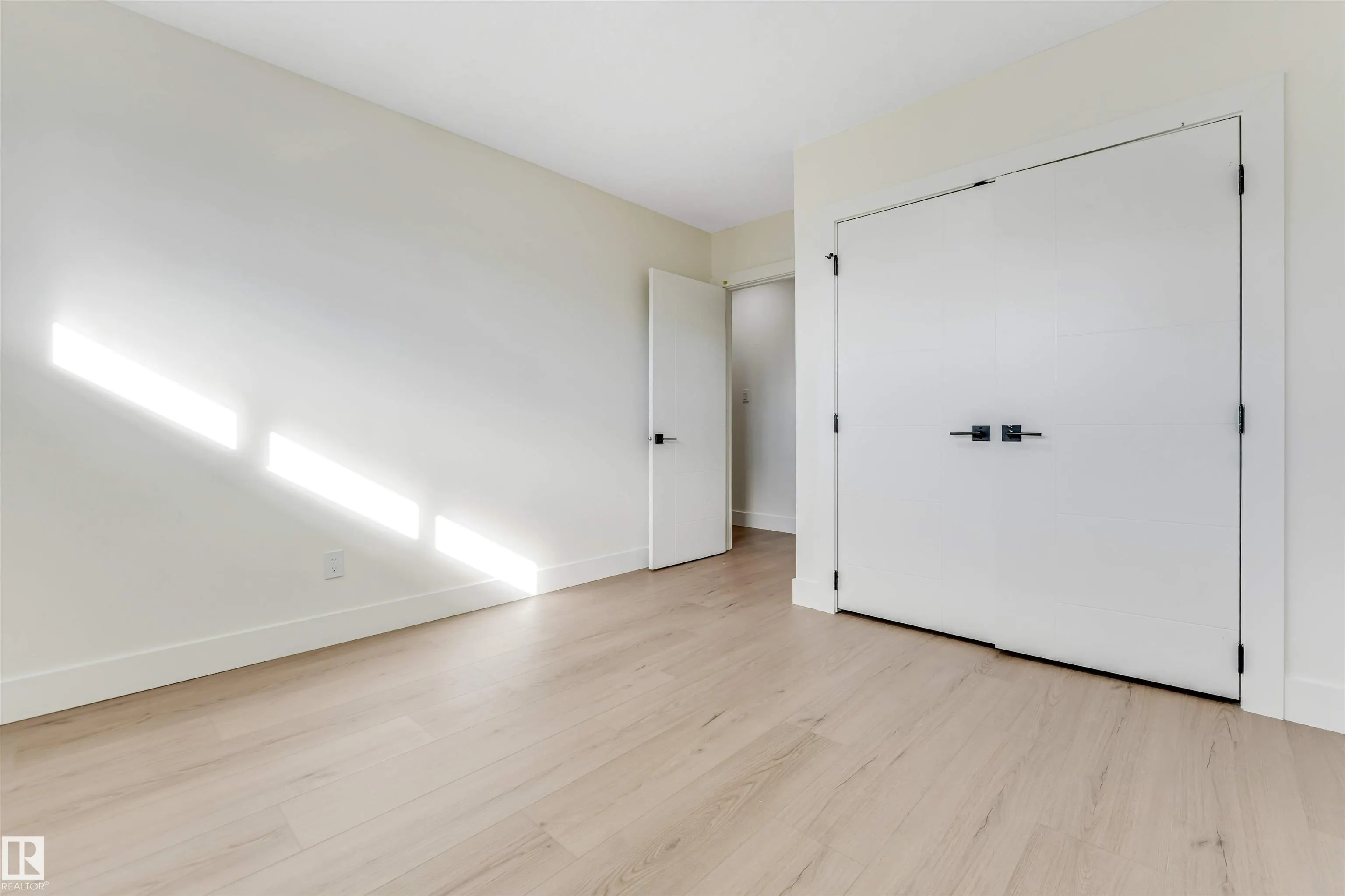 12811 135 ST