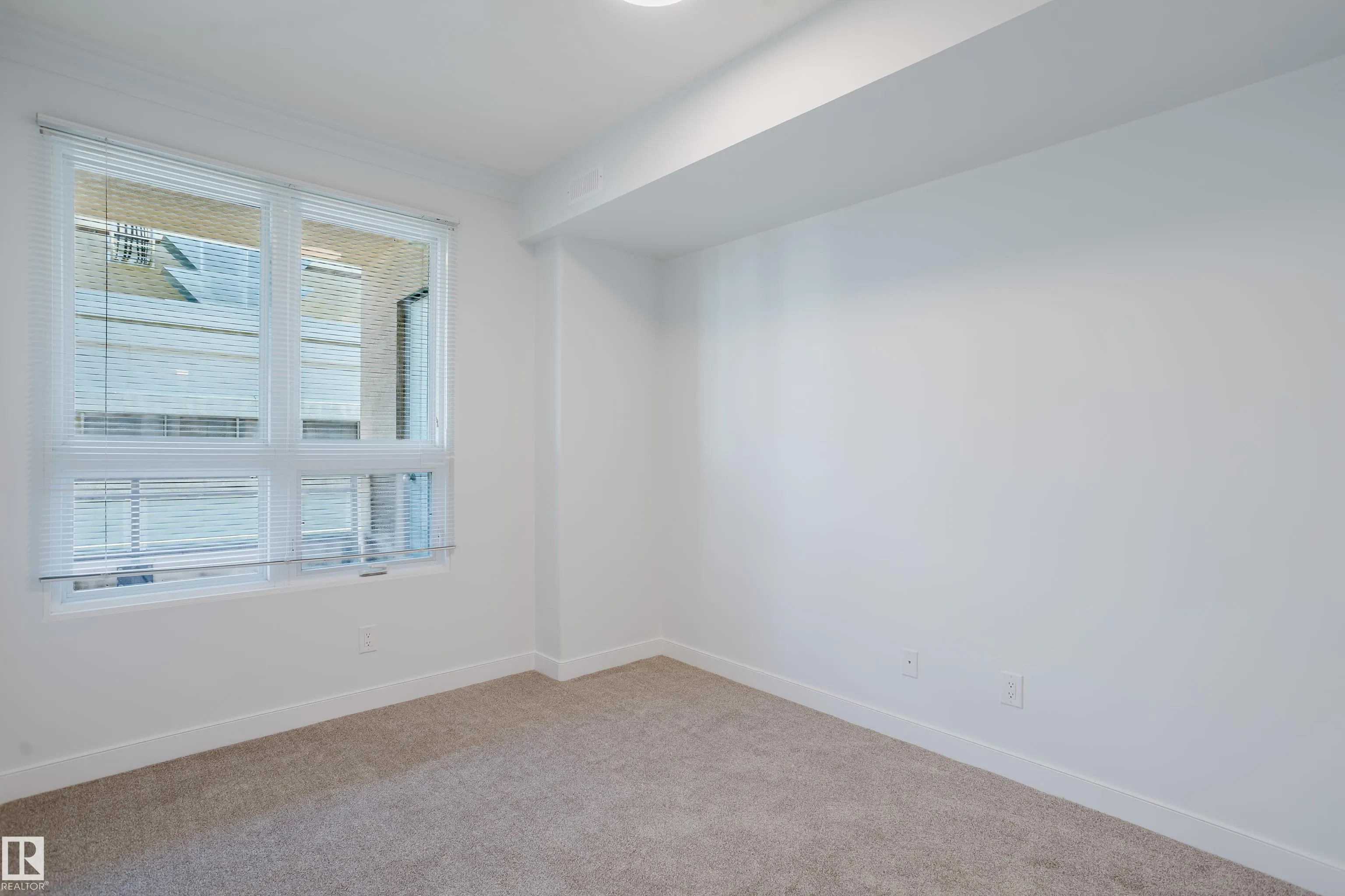 9939 109 Street