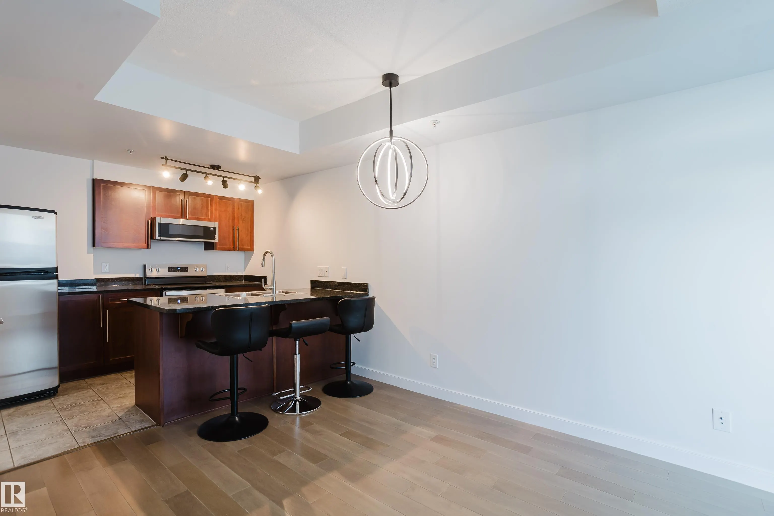 9939 109 Street