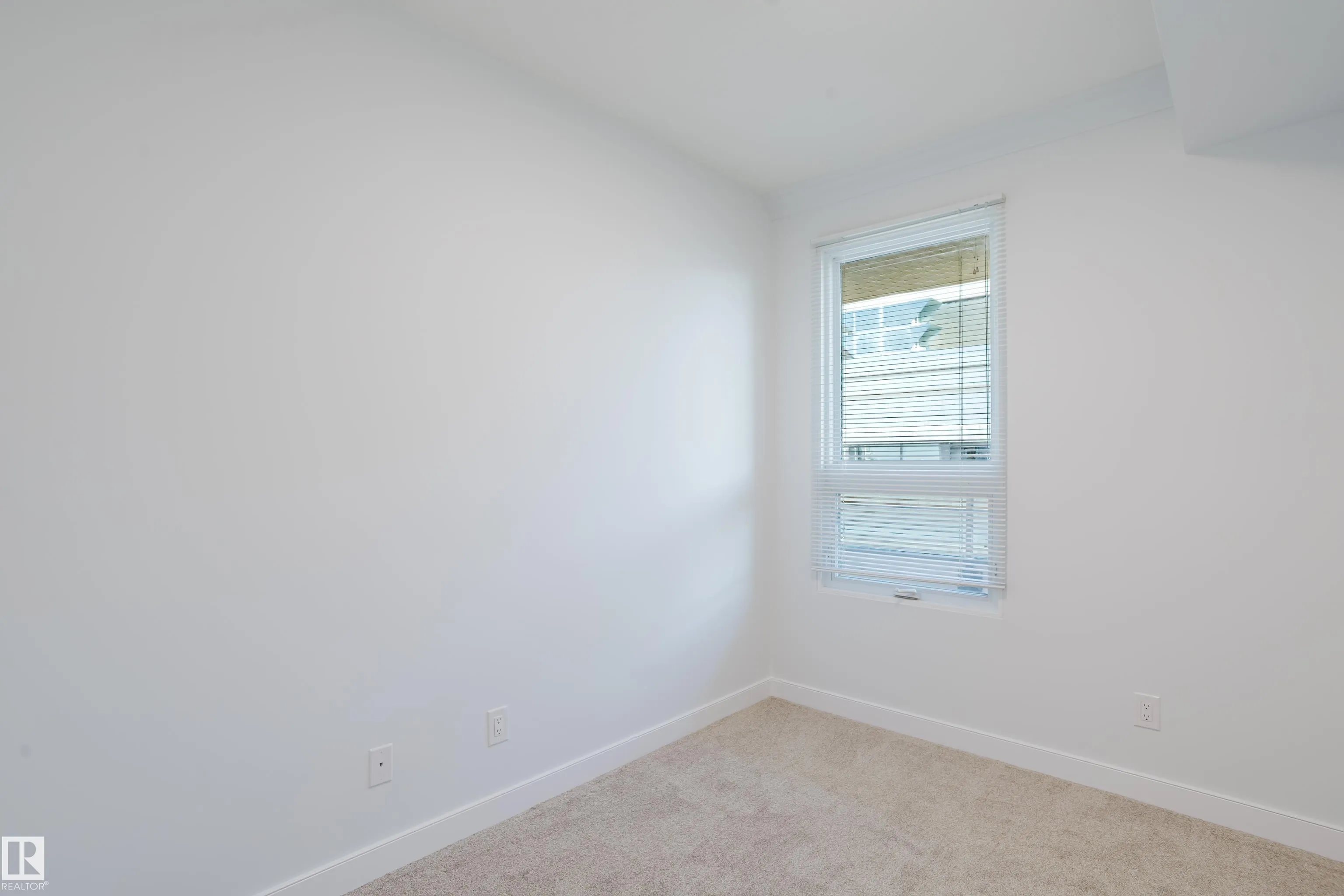 9939 109 Street