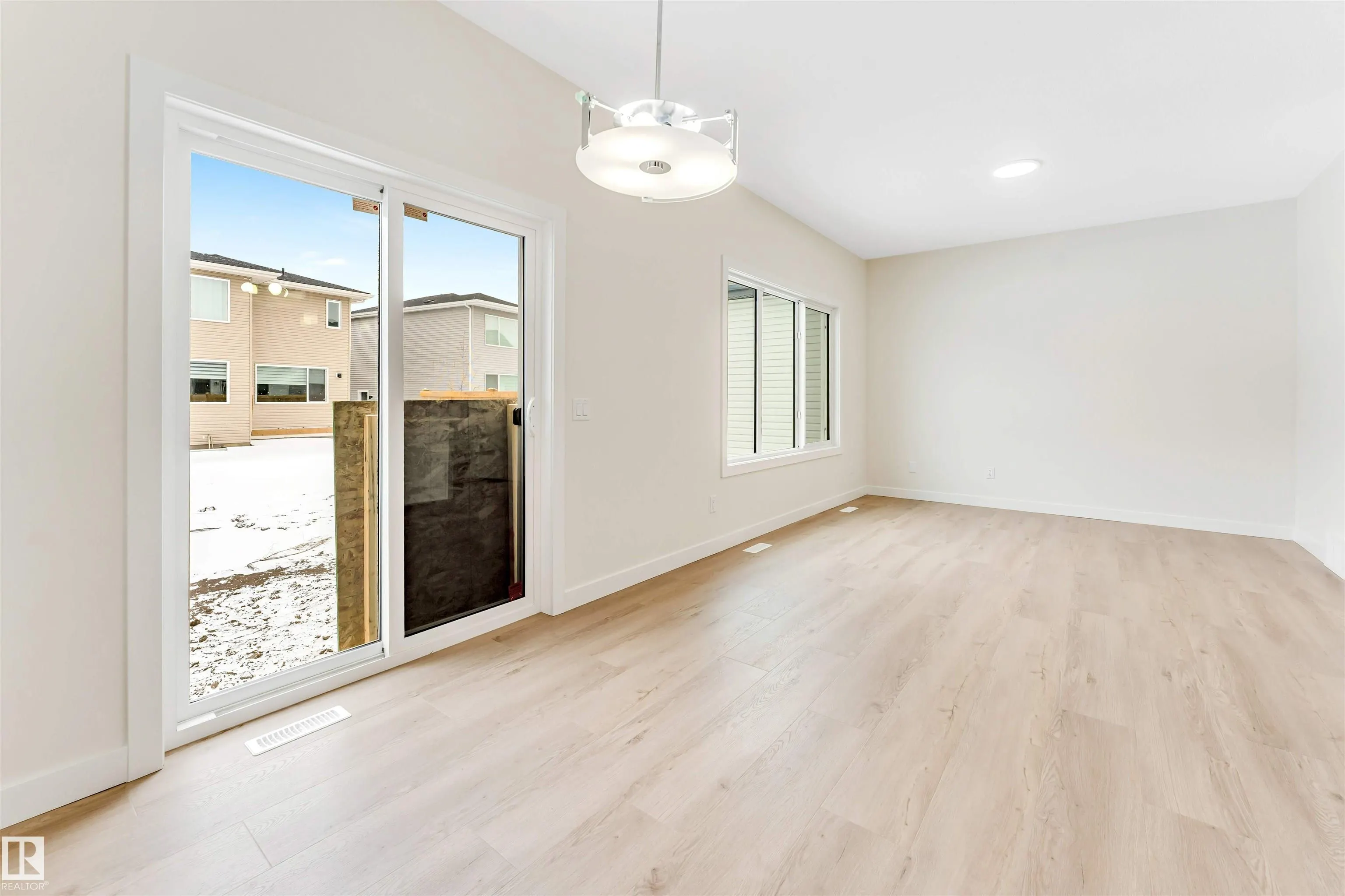 91 Dansereau Way