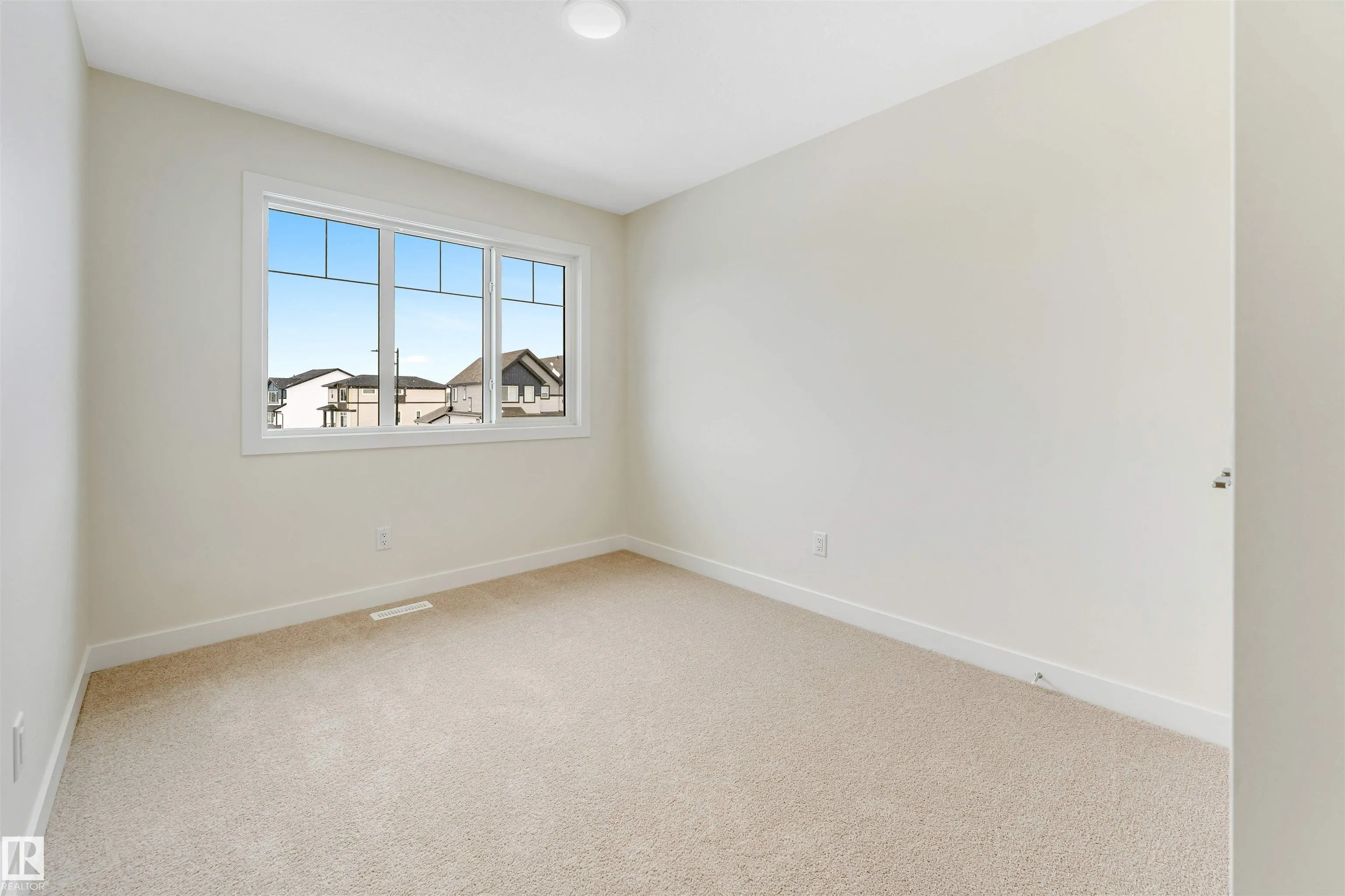91 Dansereau Way