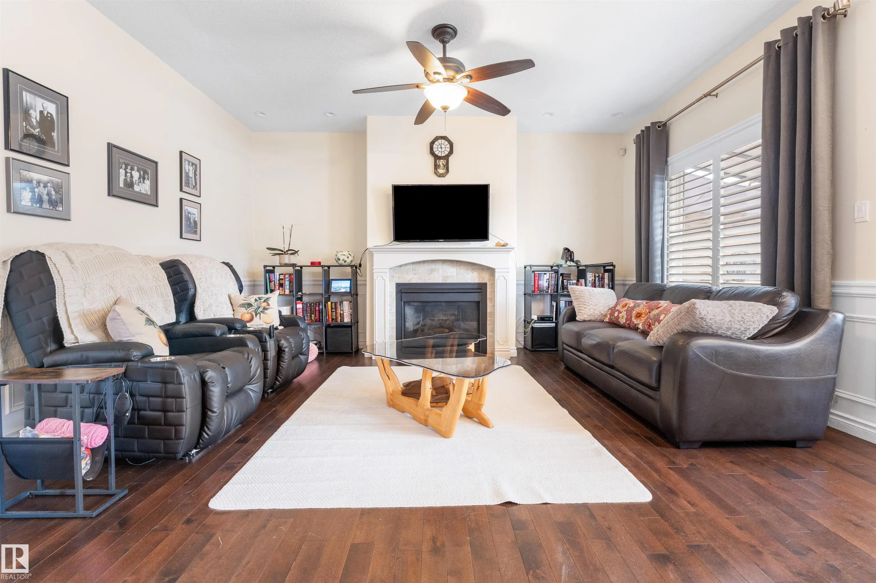 1240 WESTERRA Crescent