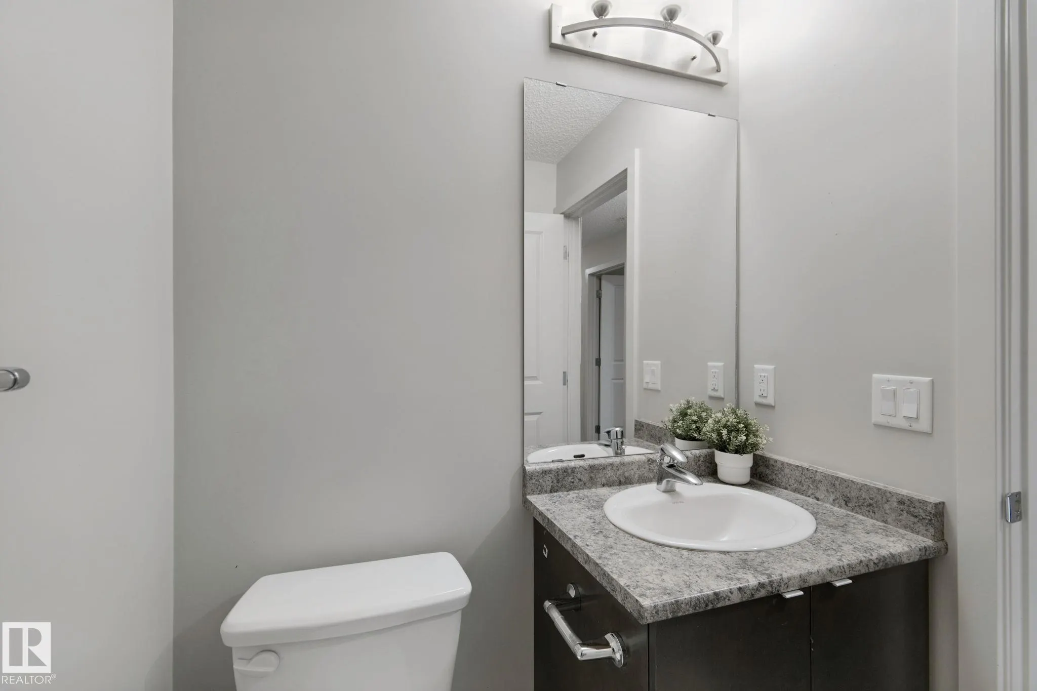 344 WINDERMERE Road