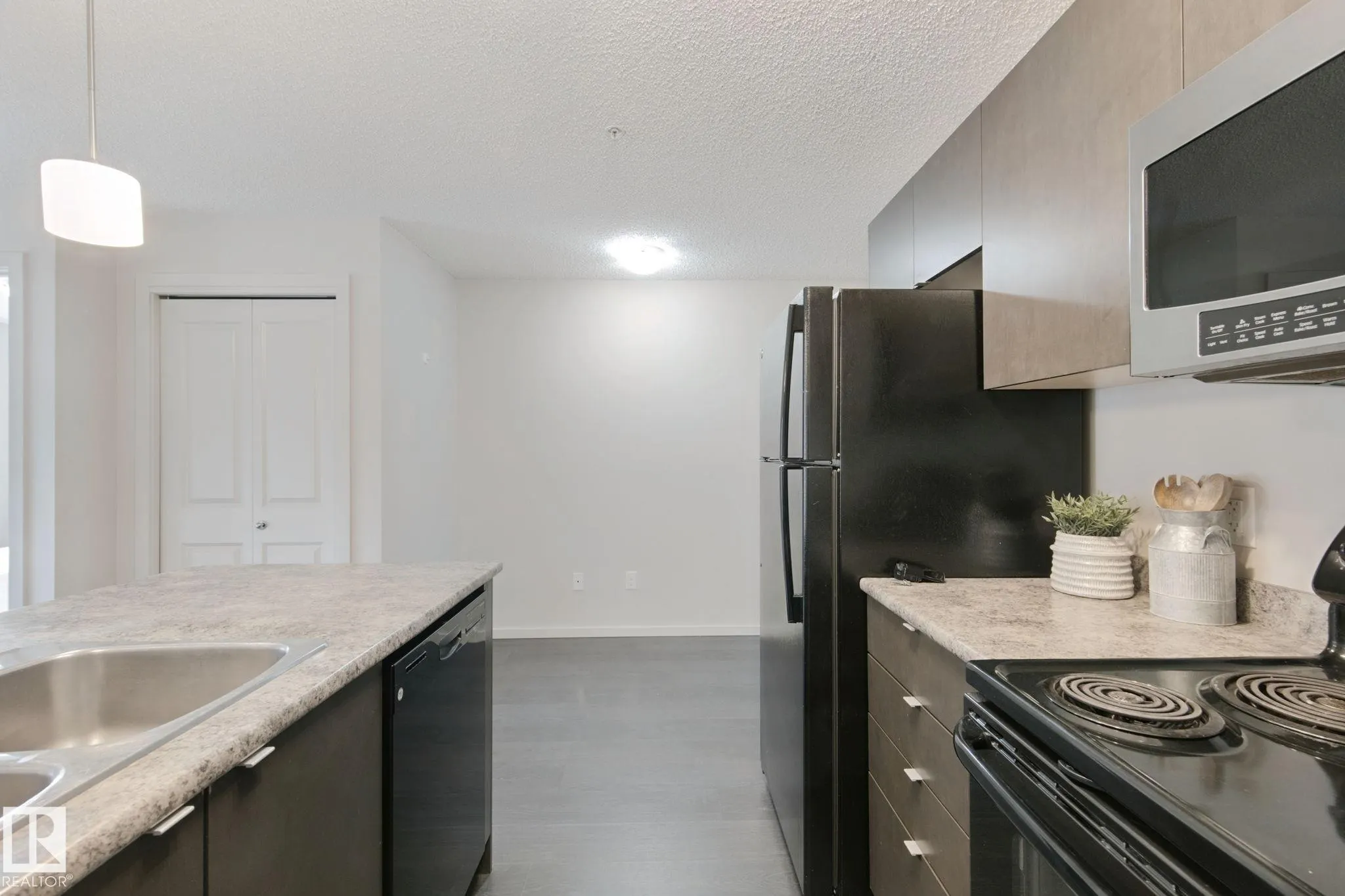 344 WINDERMERE Road