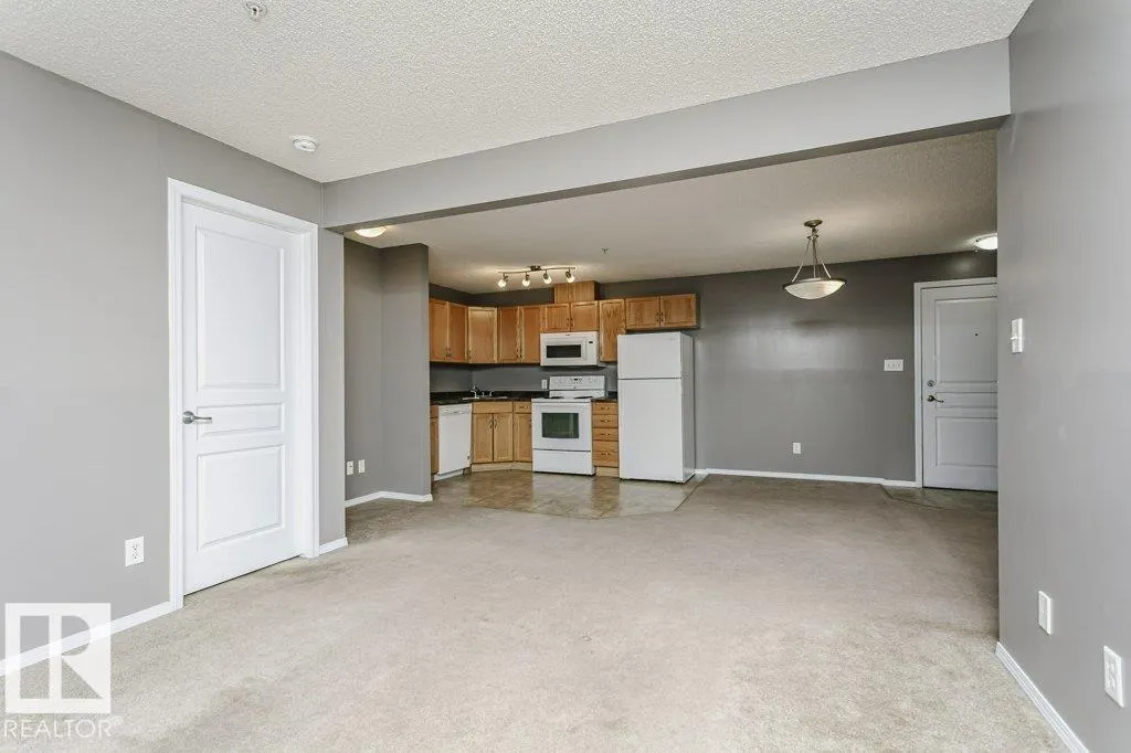 309 CLAREVIEW STATION Drive