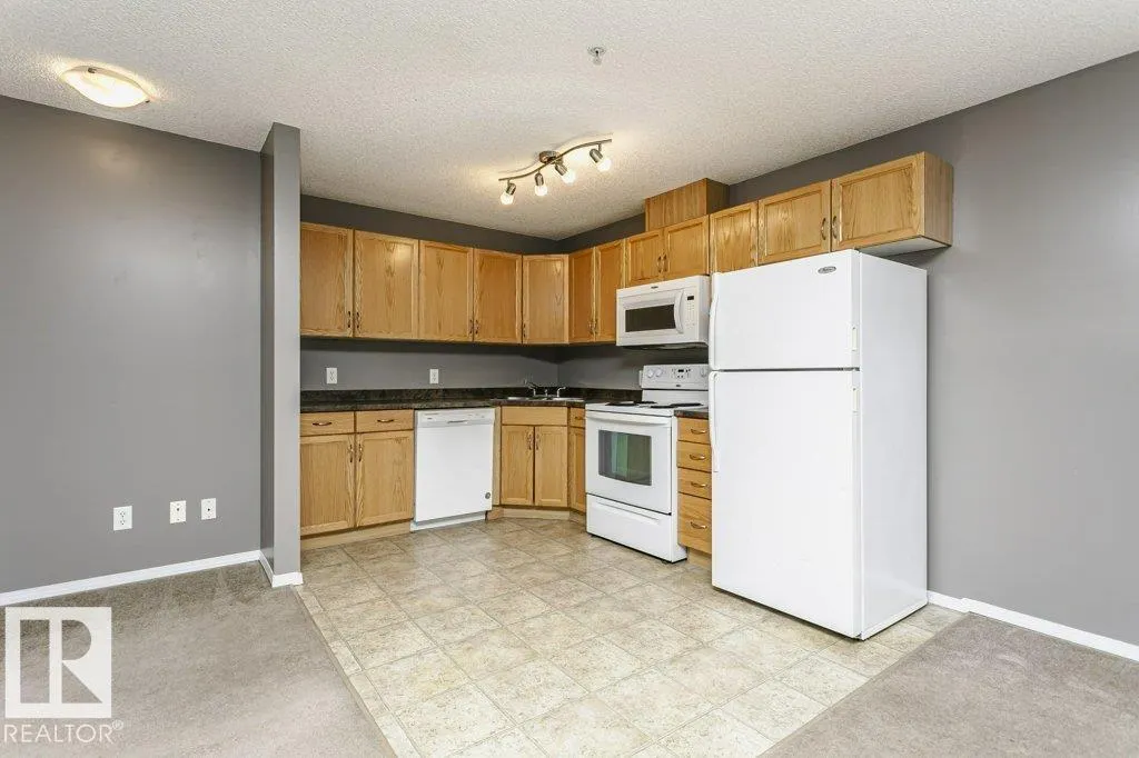 309 CLAREVIEW STATION Drive