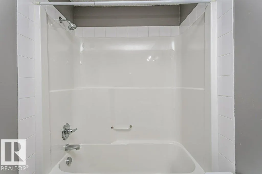 309 CLAREVIEW STATION Drive
