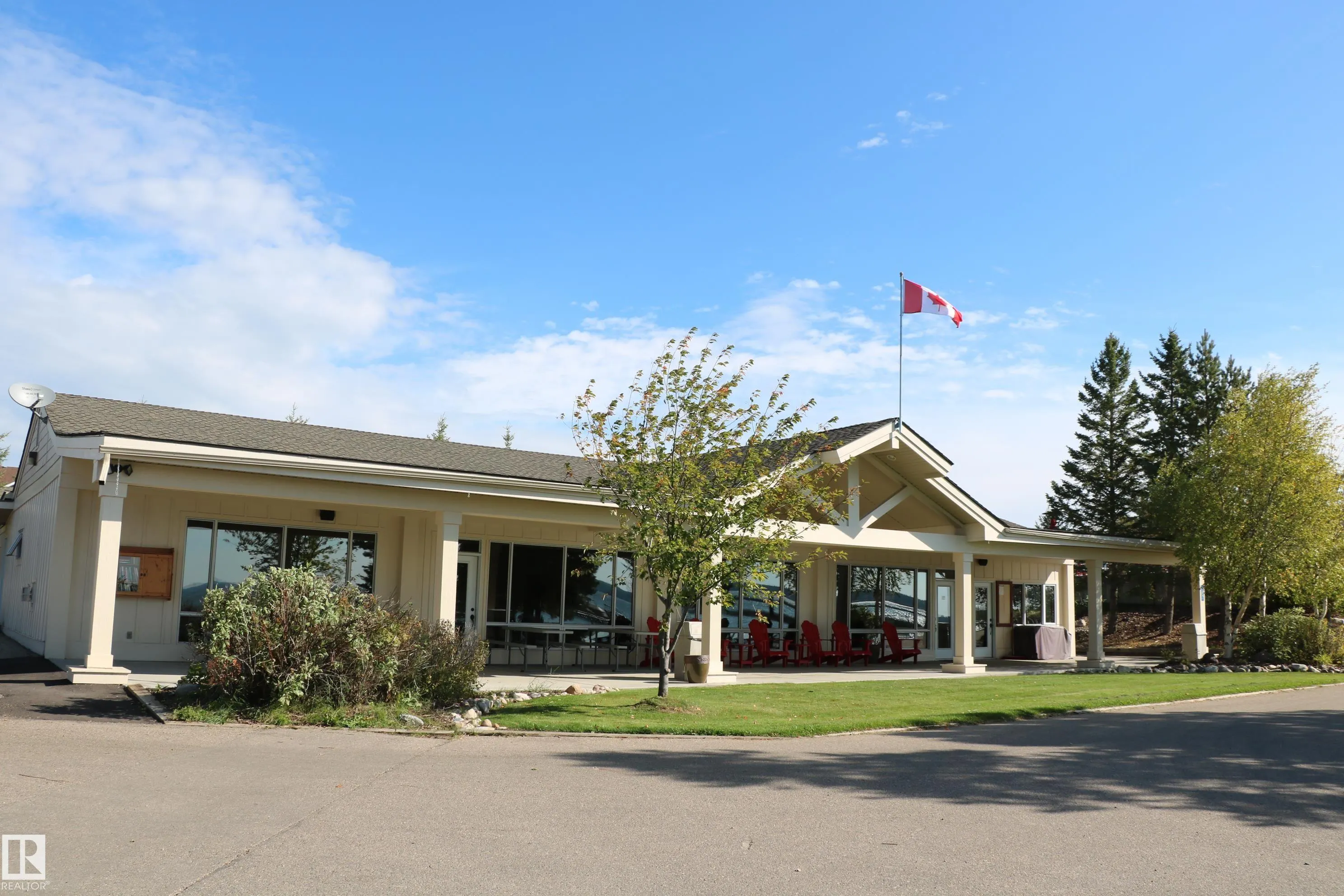 9 55101 Ste Anne Trail