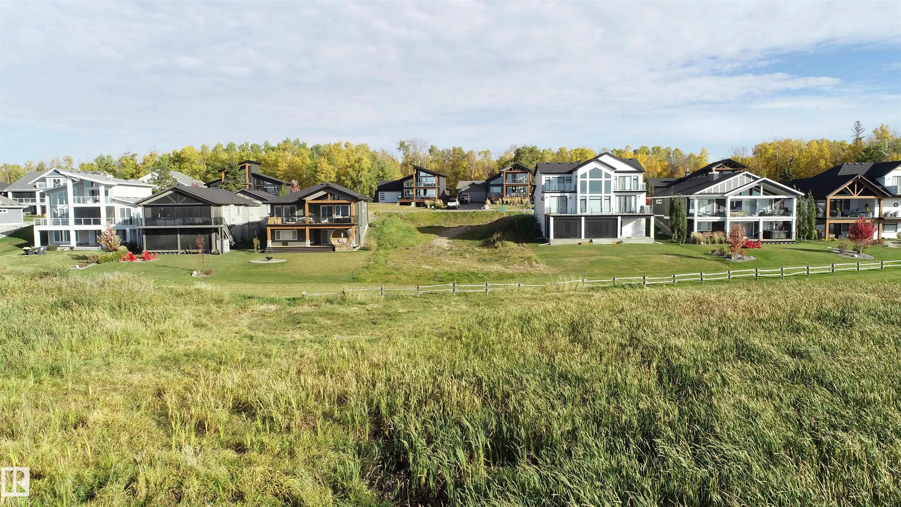 9 55101 Ste Anne Trail