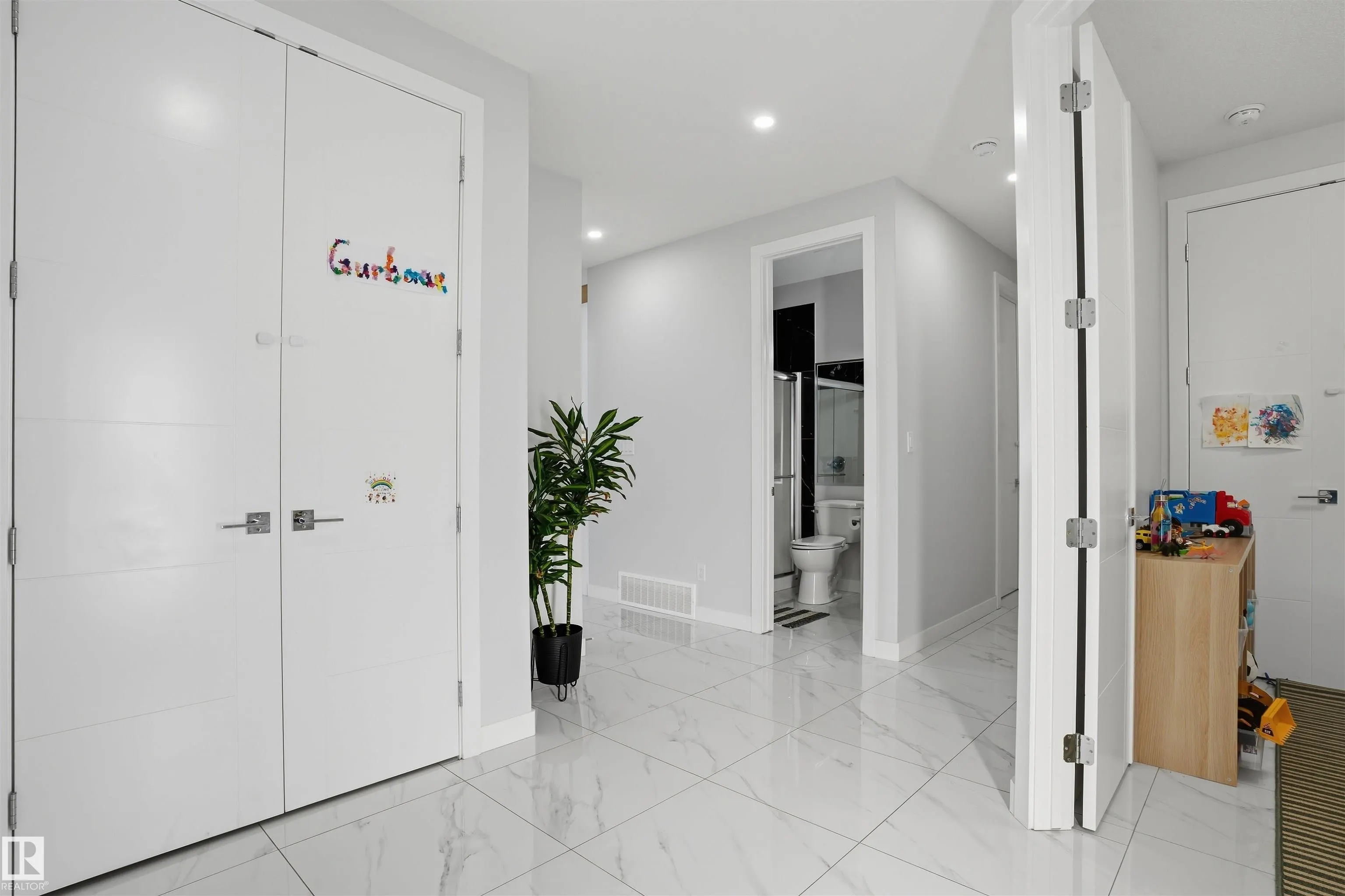 3602 41 AVE