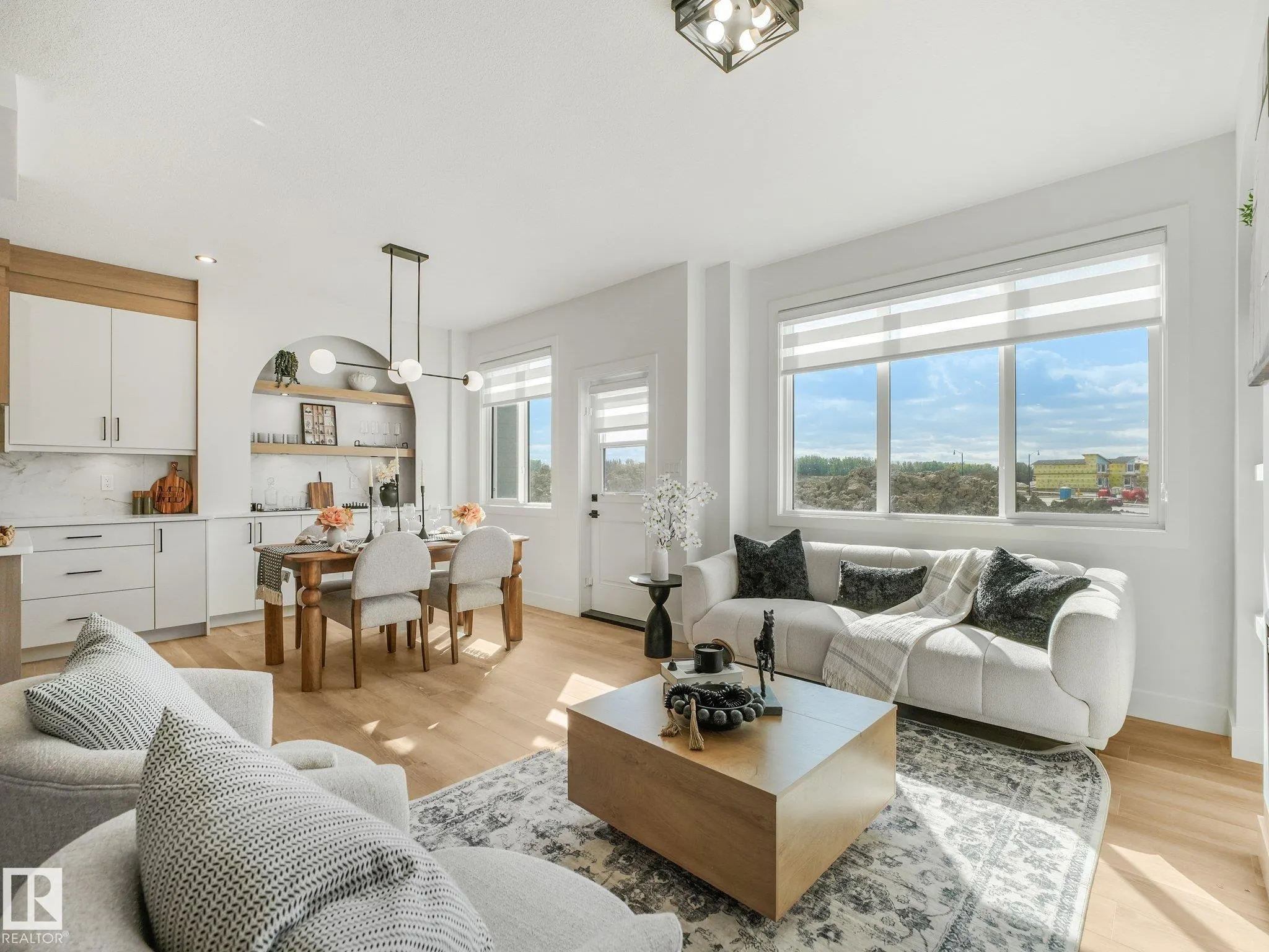 82 Ravenshire Wynd