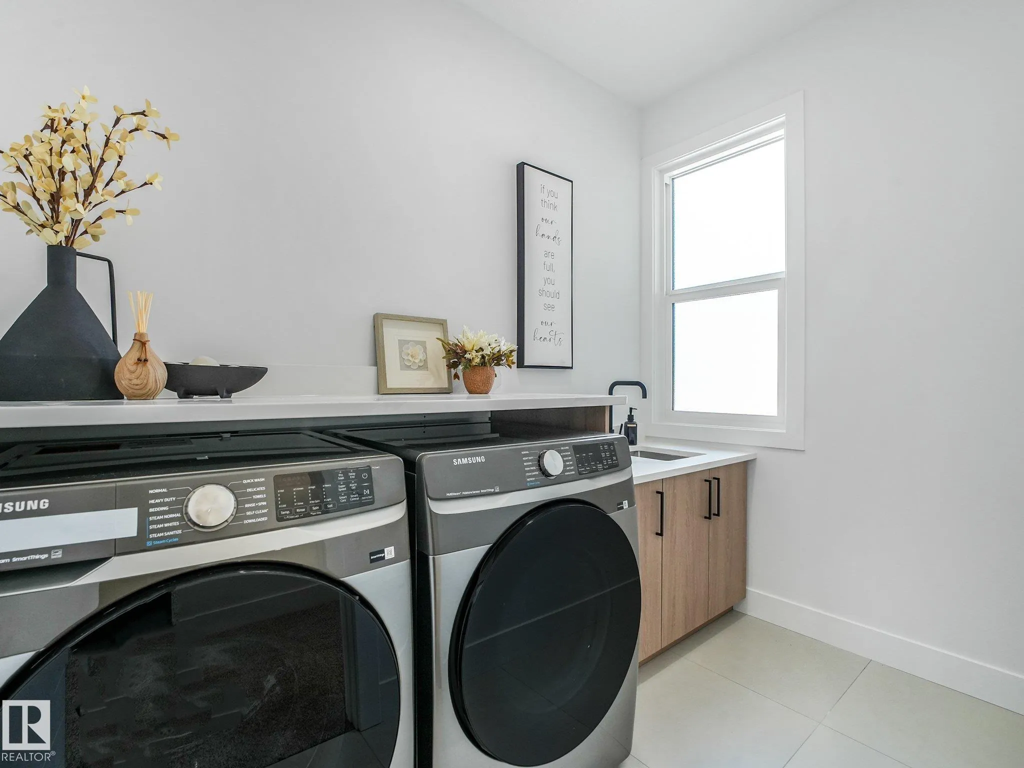 82 Ravenshire Wynd
