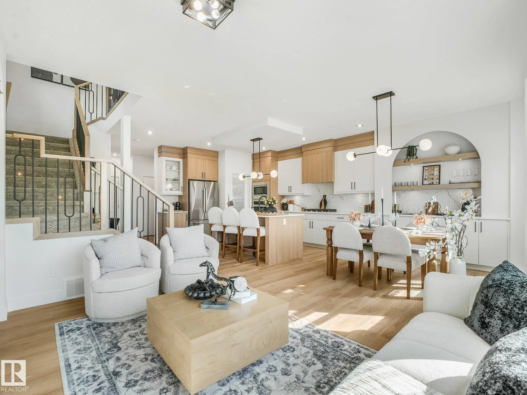 82 Ravenshire Wynd