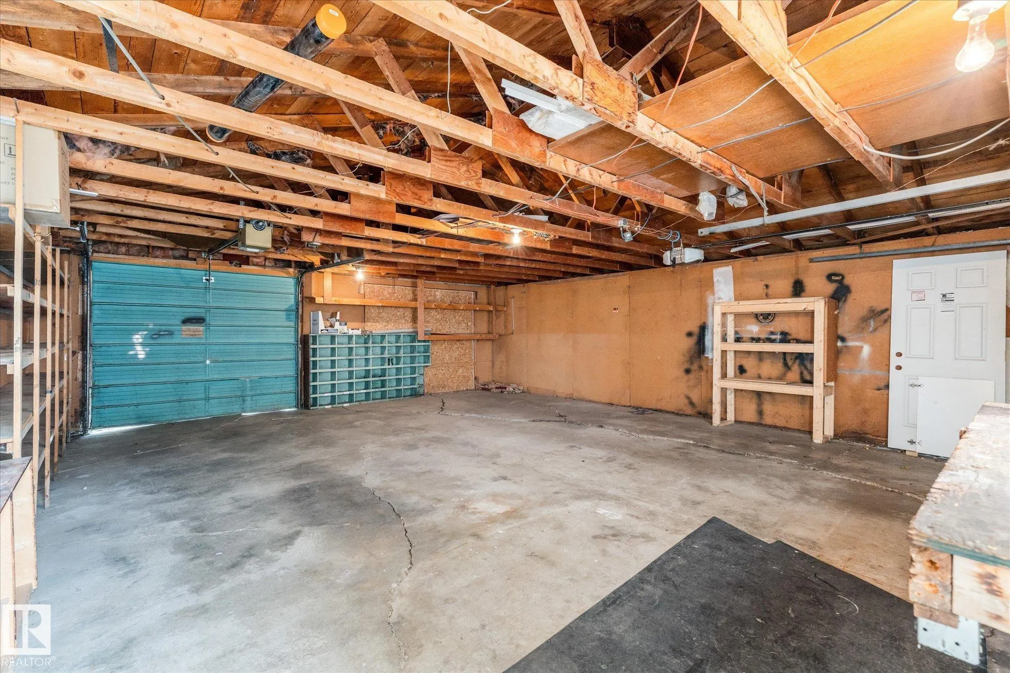 209 MCPHERSON Avenue