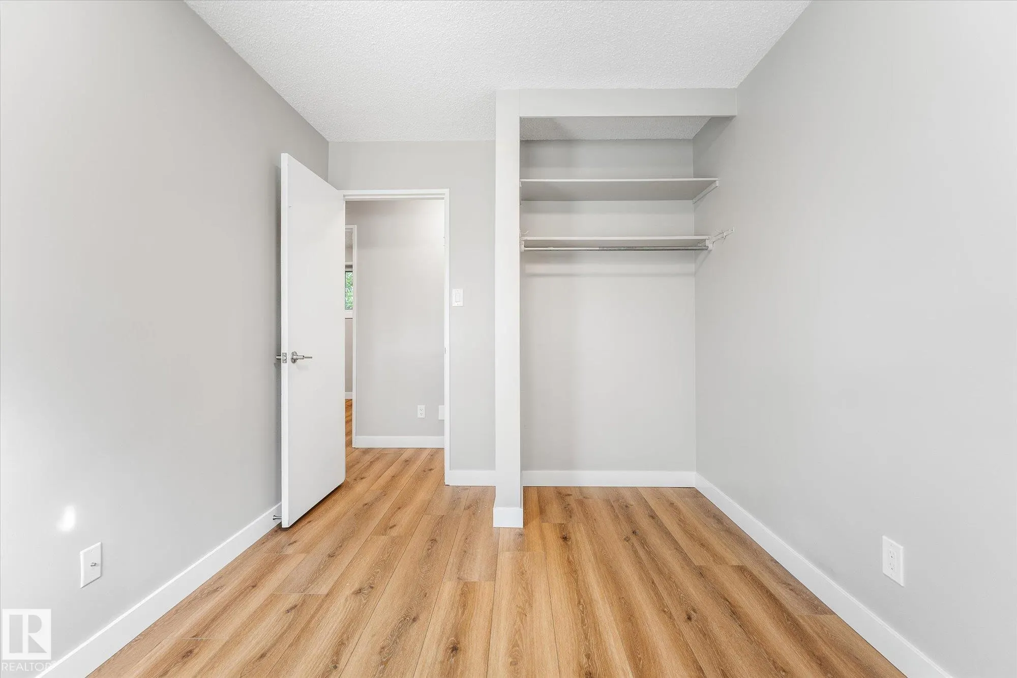 209 MCPHERSON Avenue