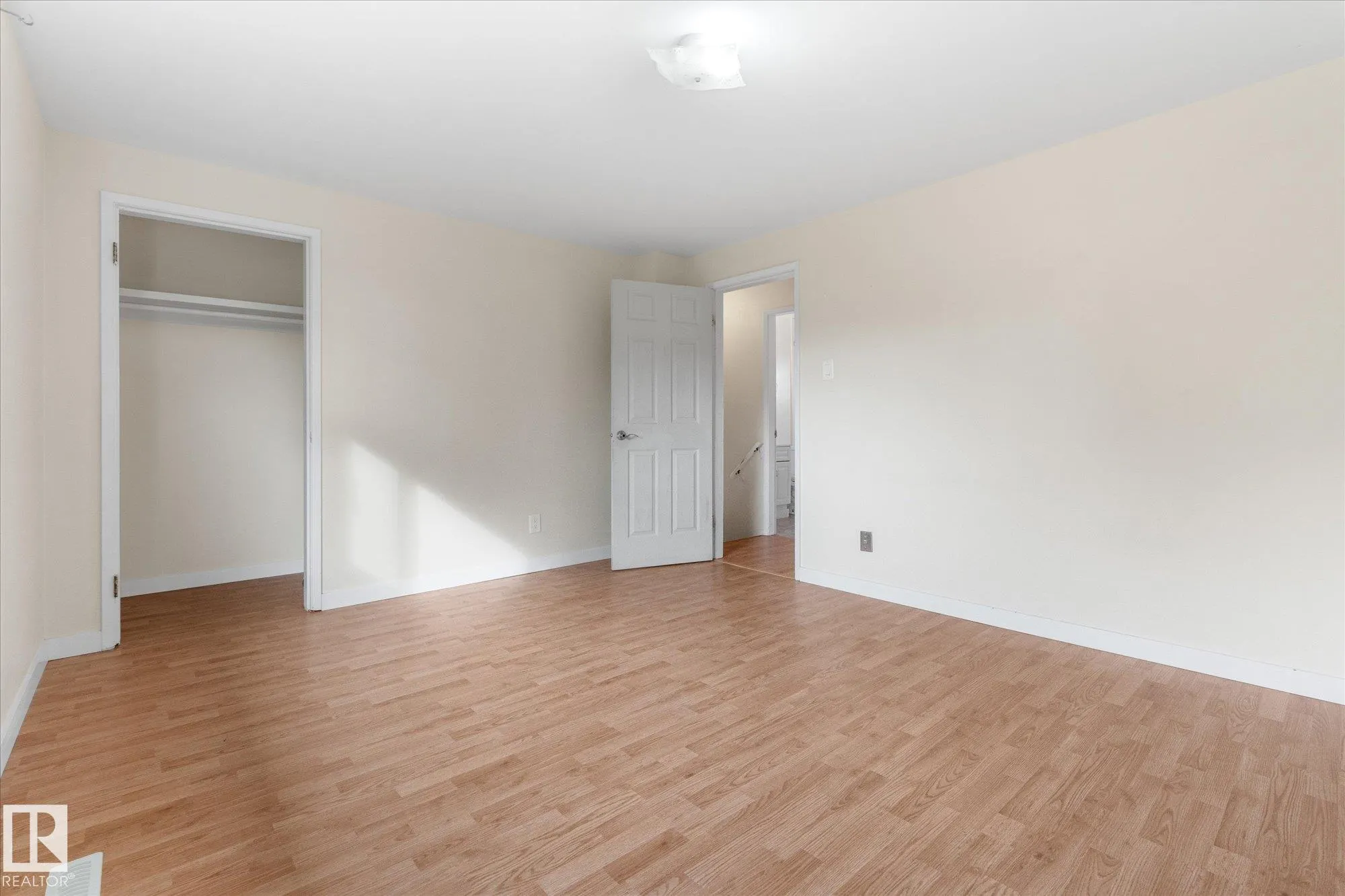 13307 89A Street